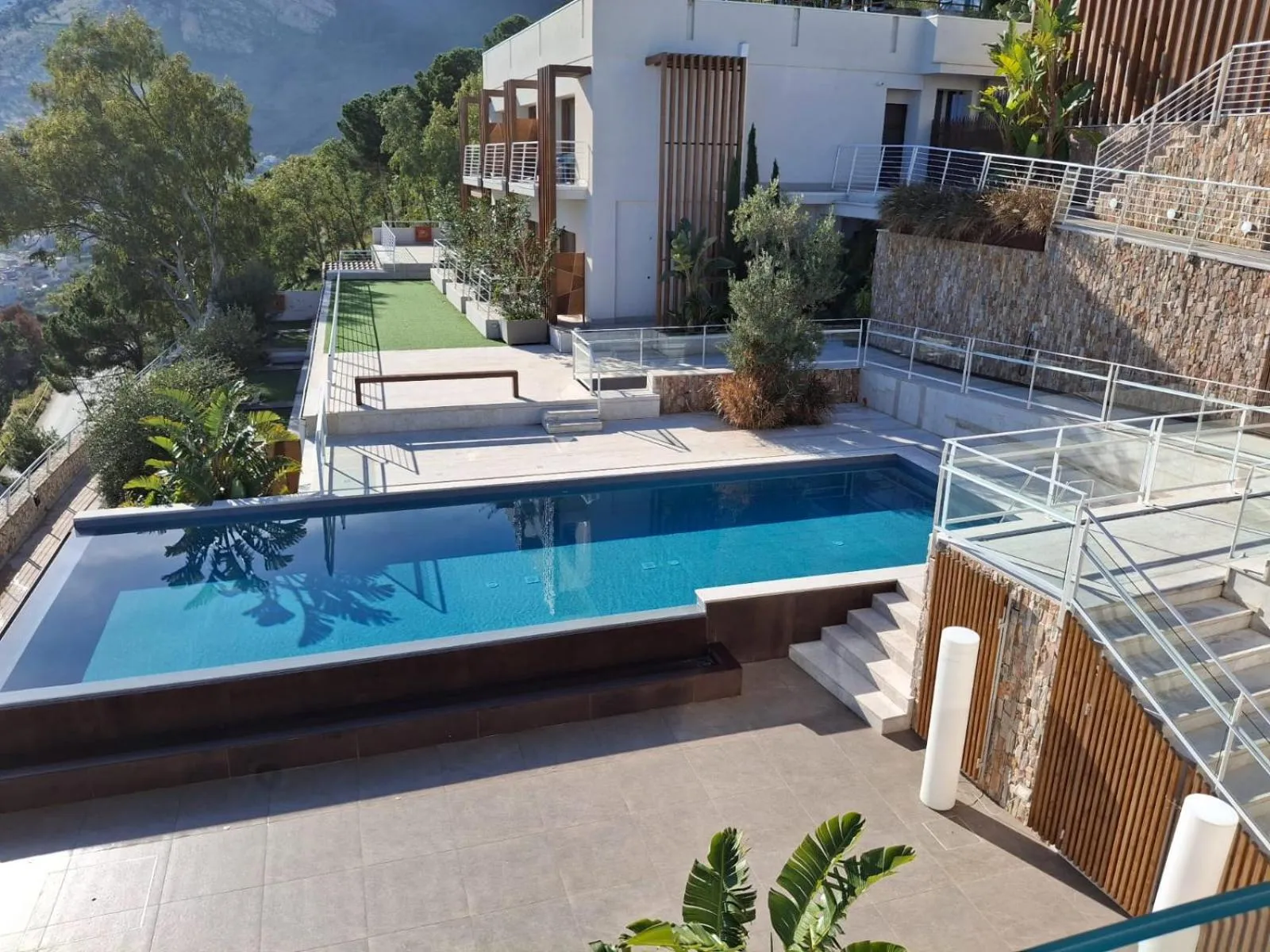 Property building in Hotel Belvedere Resort