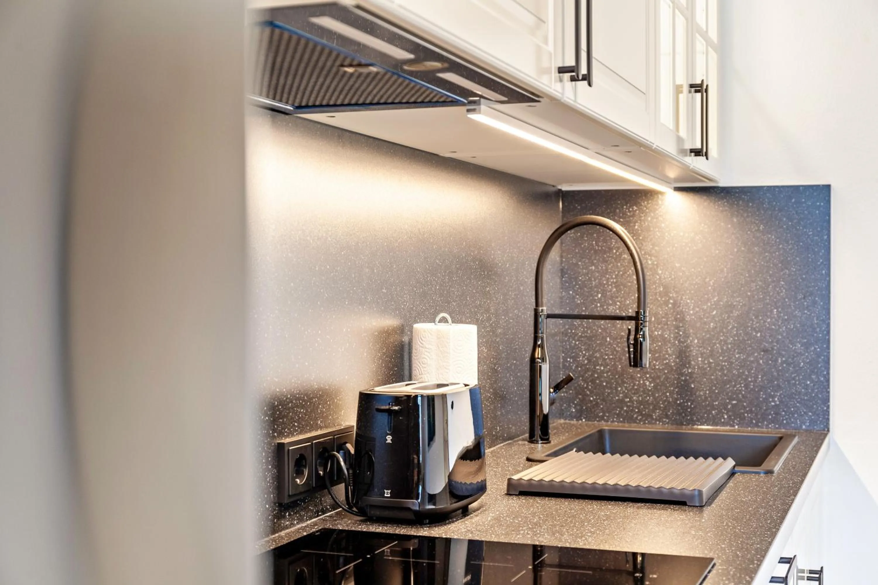 Kitchen or kitchenette in Alpblick Apartment Alpspitze