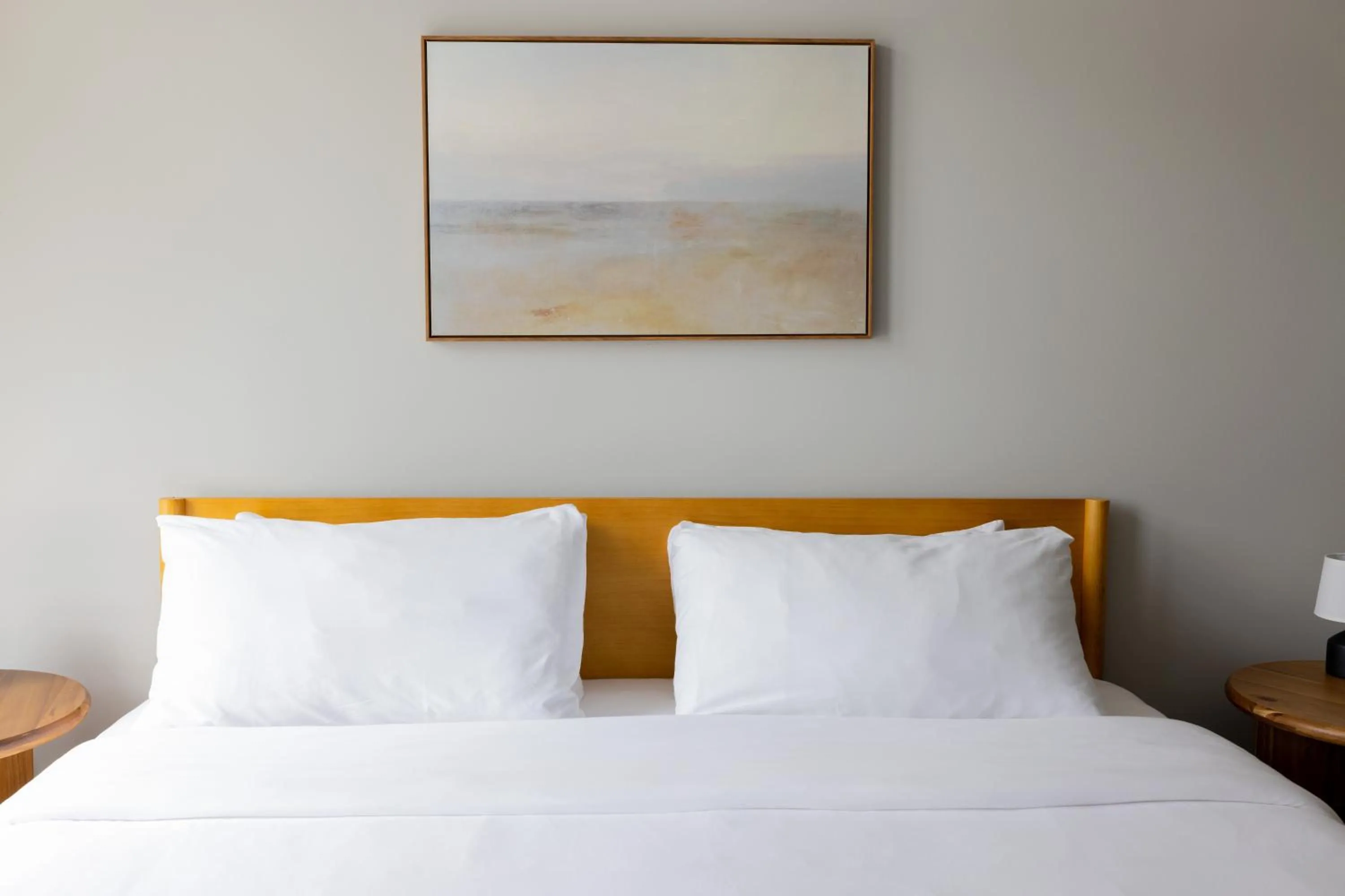 Bed in Mint House Greenville - West End