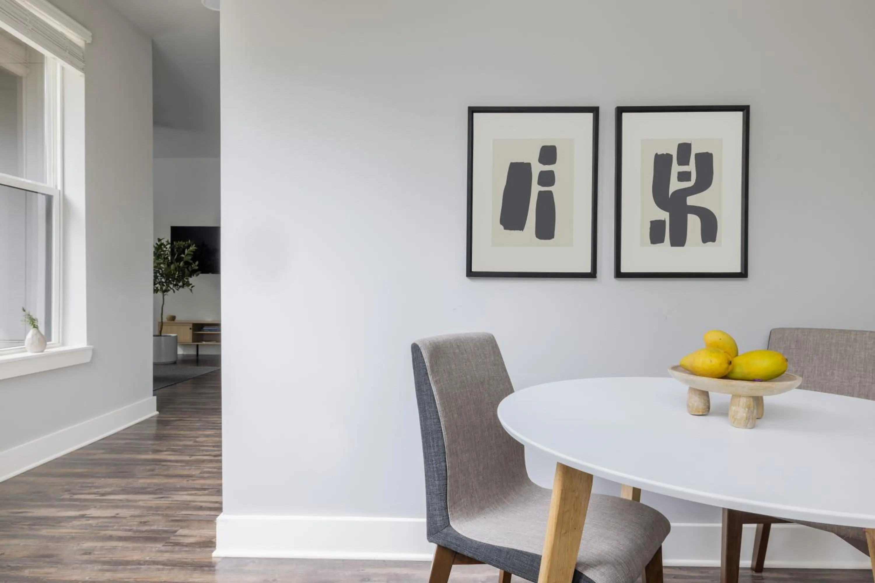 Dining area in Mint House Greenville - West End