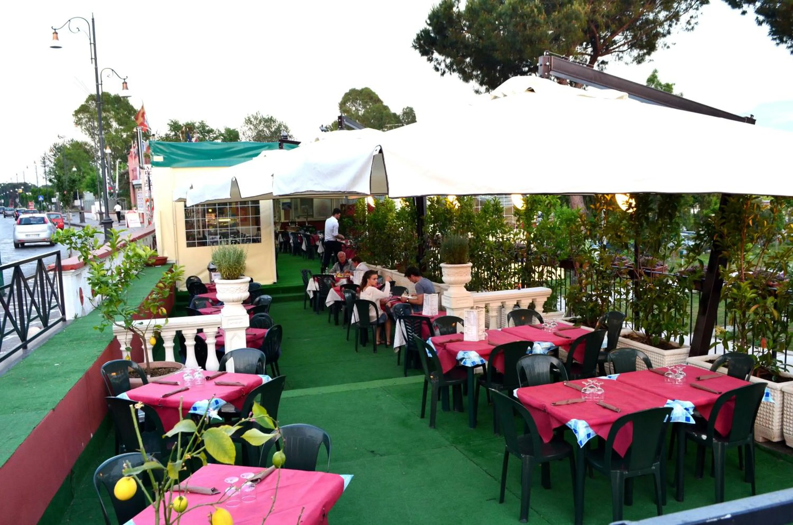 Restaurant/places to eat in Fortuna Village Pompei