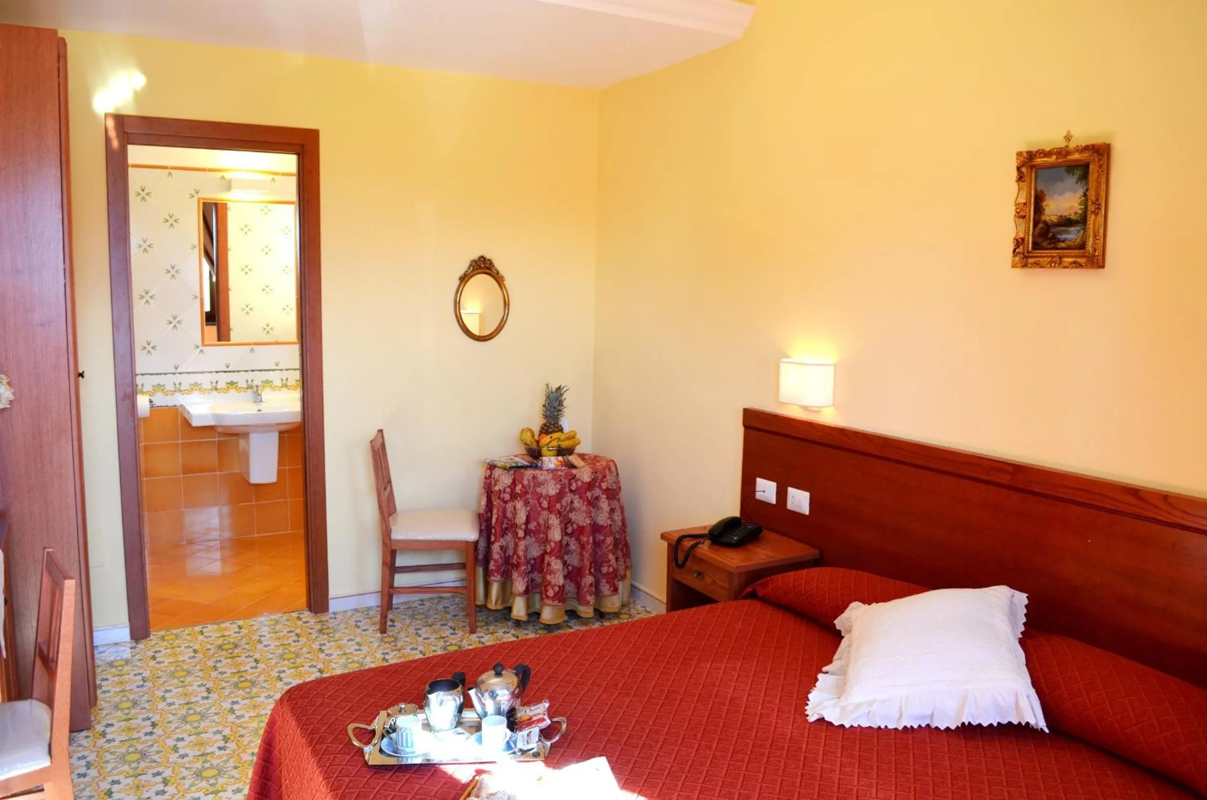 Bedroom, Bed in Fortuna Village Pompei