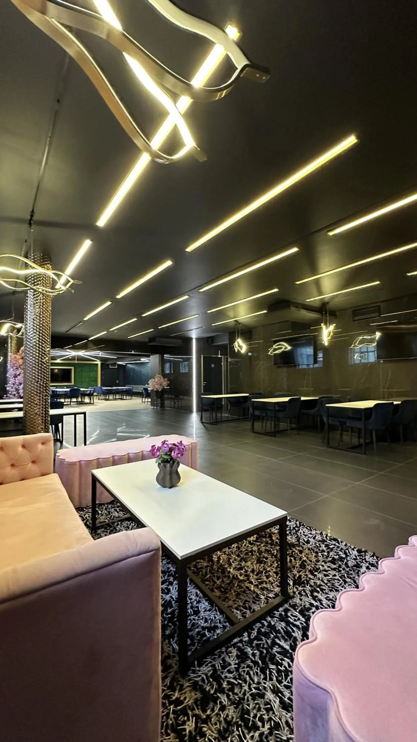 Lobby or reception in Super Stay Hotel, Oslo