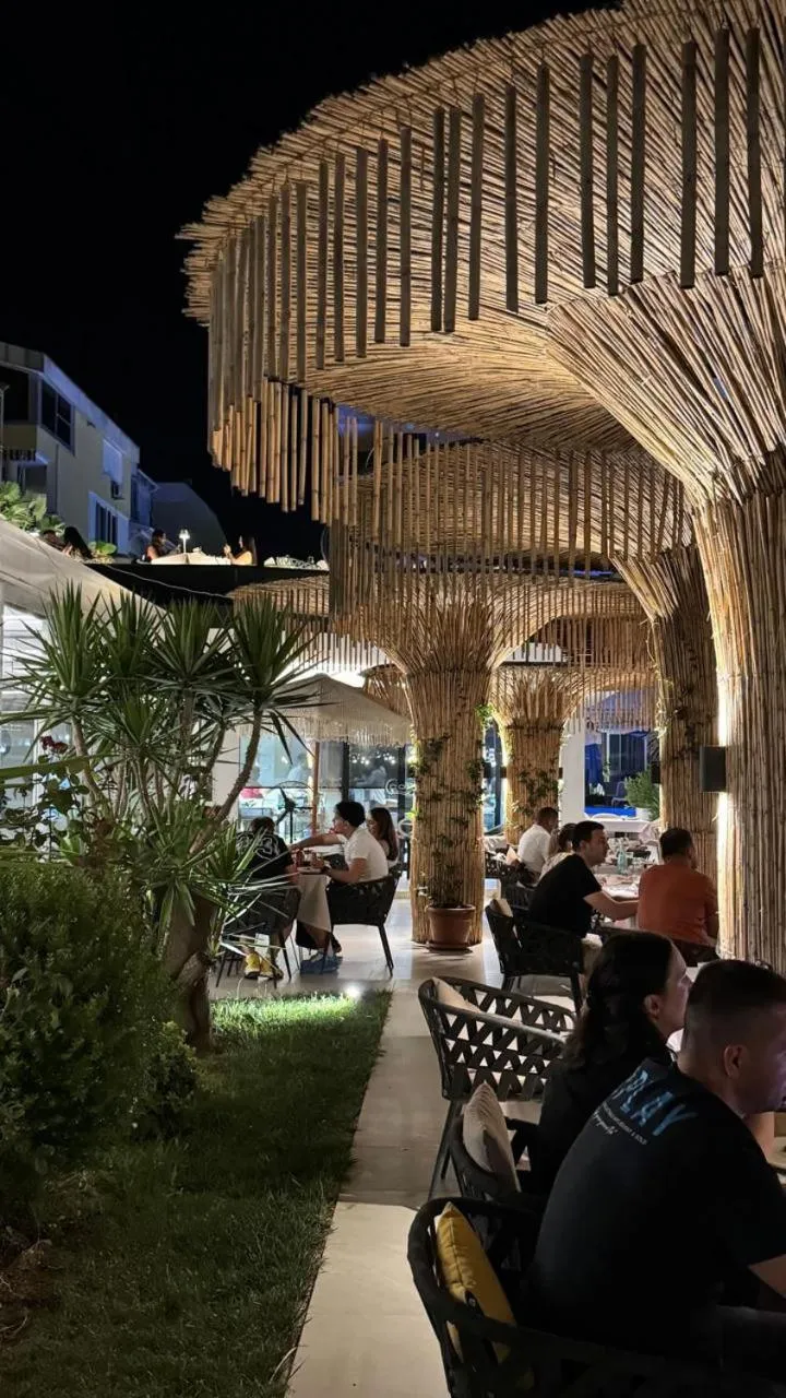 Pool view in Comfort Suites