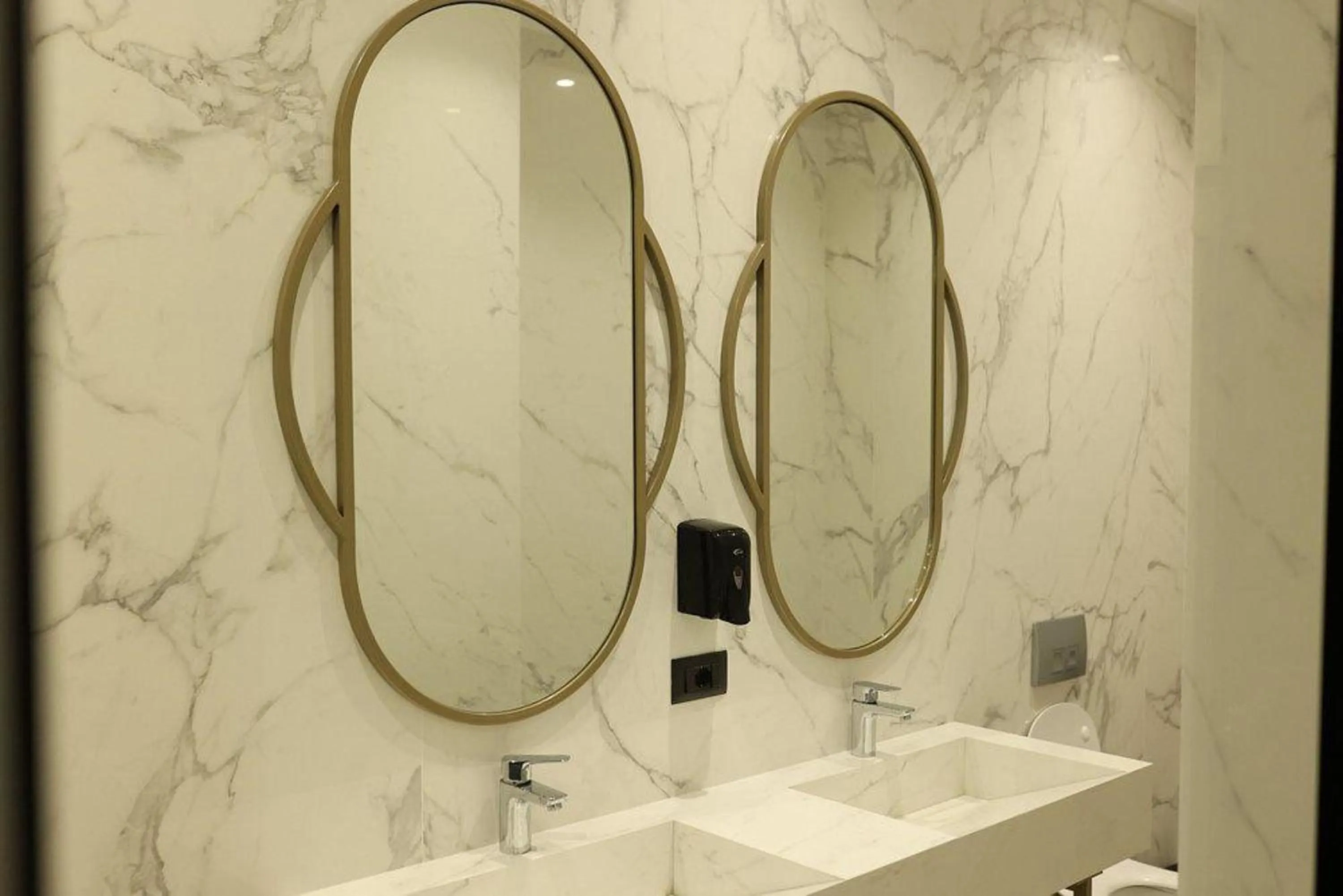 Bathroom in Comfort Suites