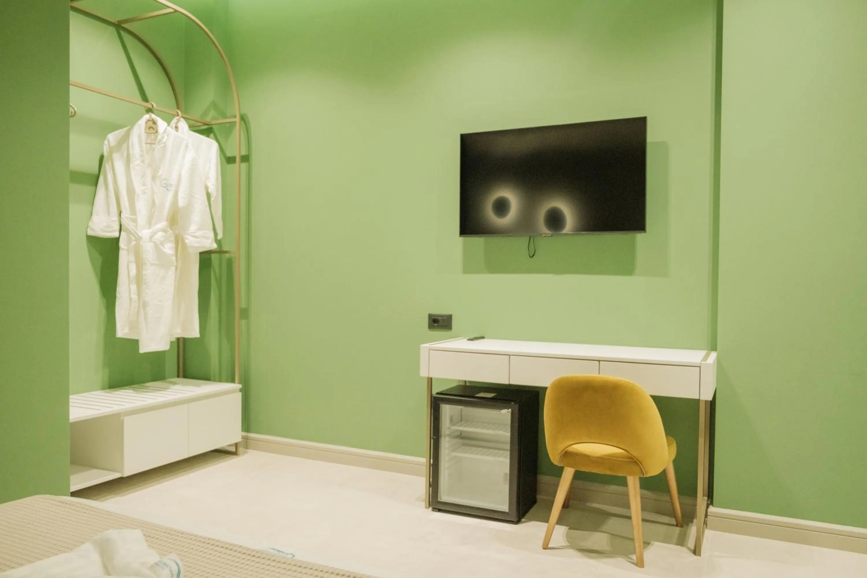 TV and multimedia in Comfort Suites