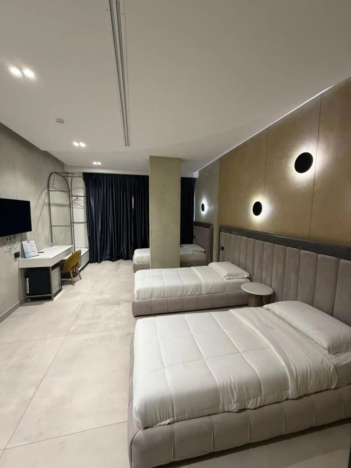 Bed in Comfort Suites