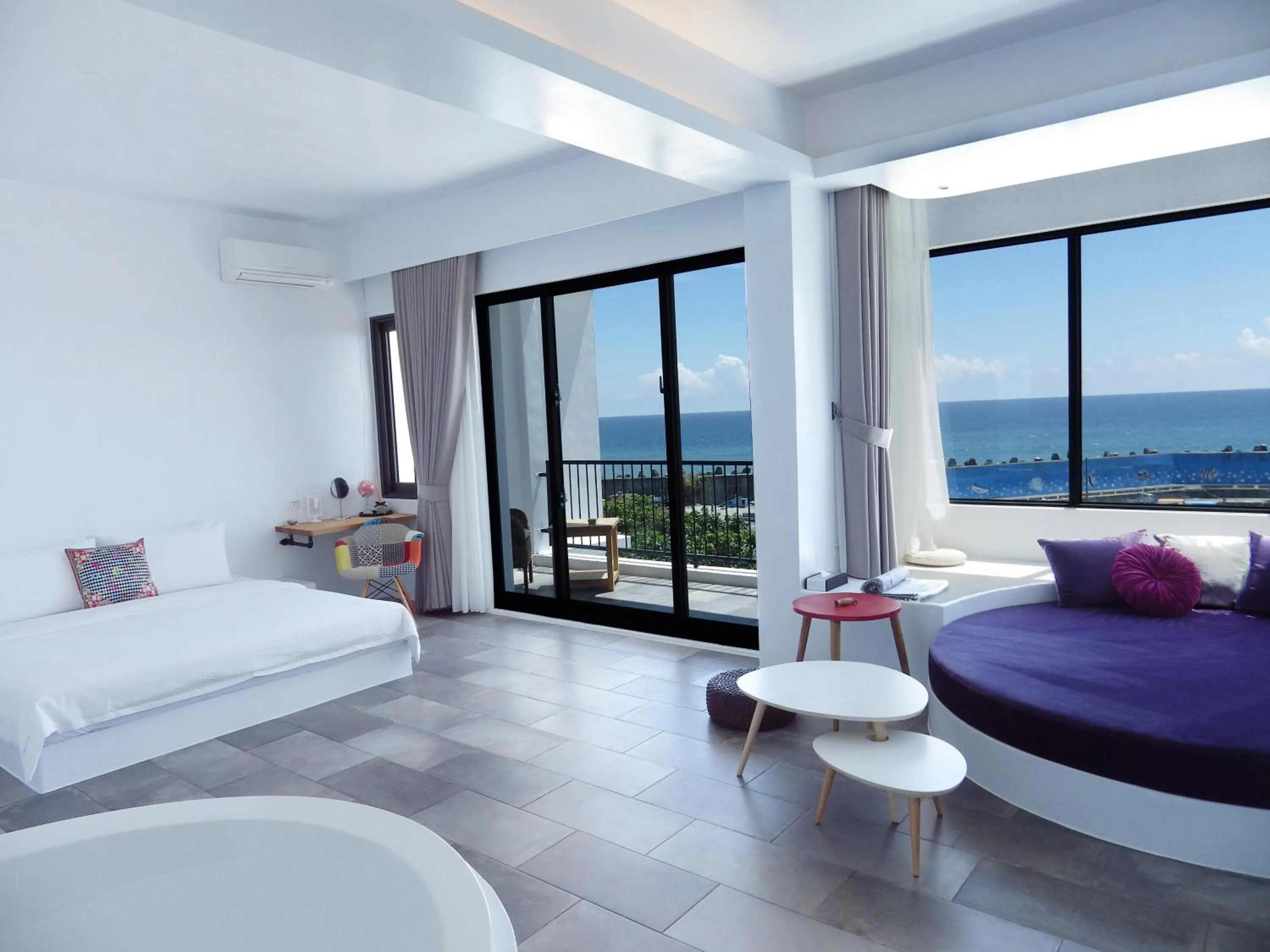 Day, Bed in Sea Shore Hotel