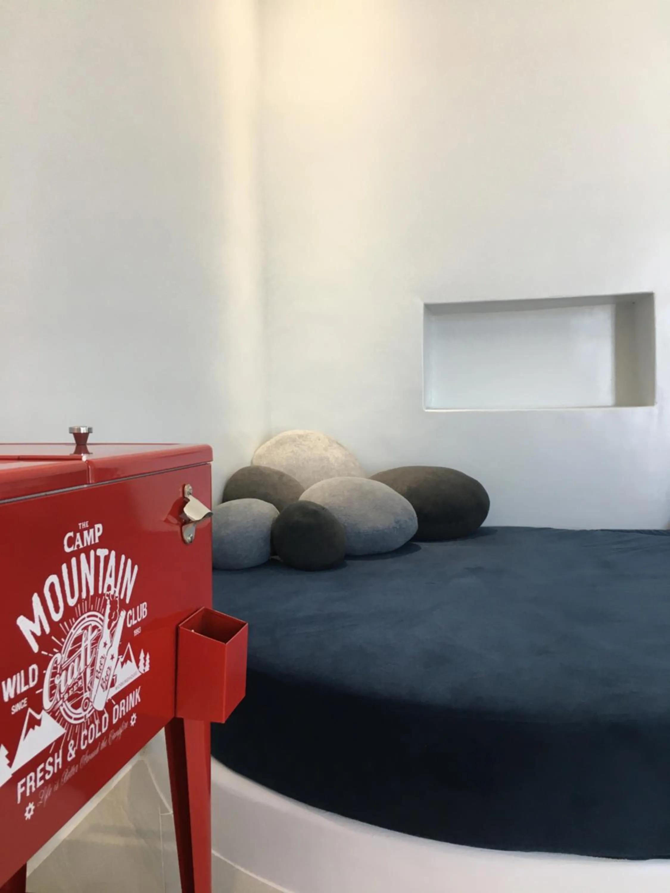 Bed in Sea Shore Hotel