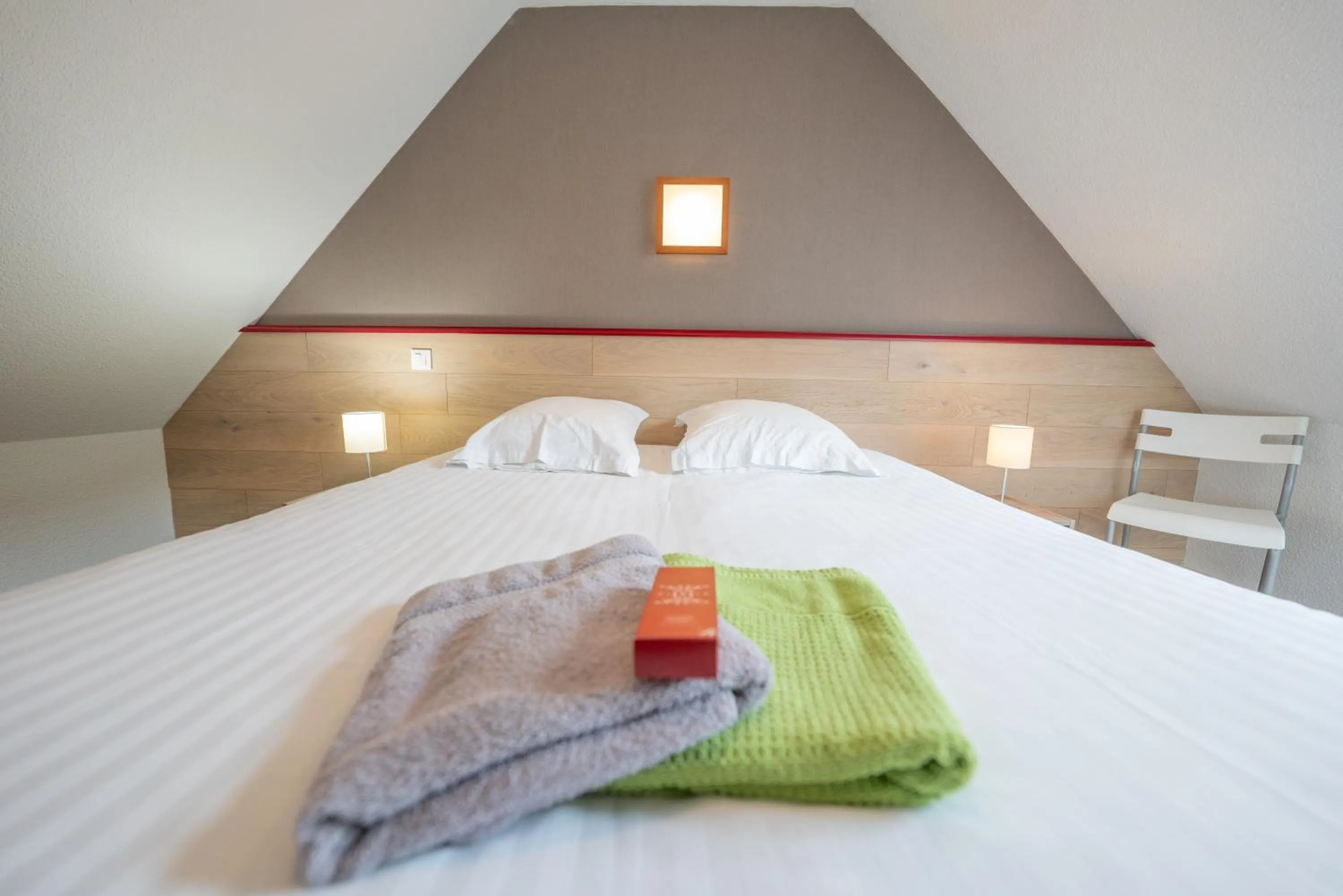 Bedroom, Bed in Sancy Resort