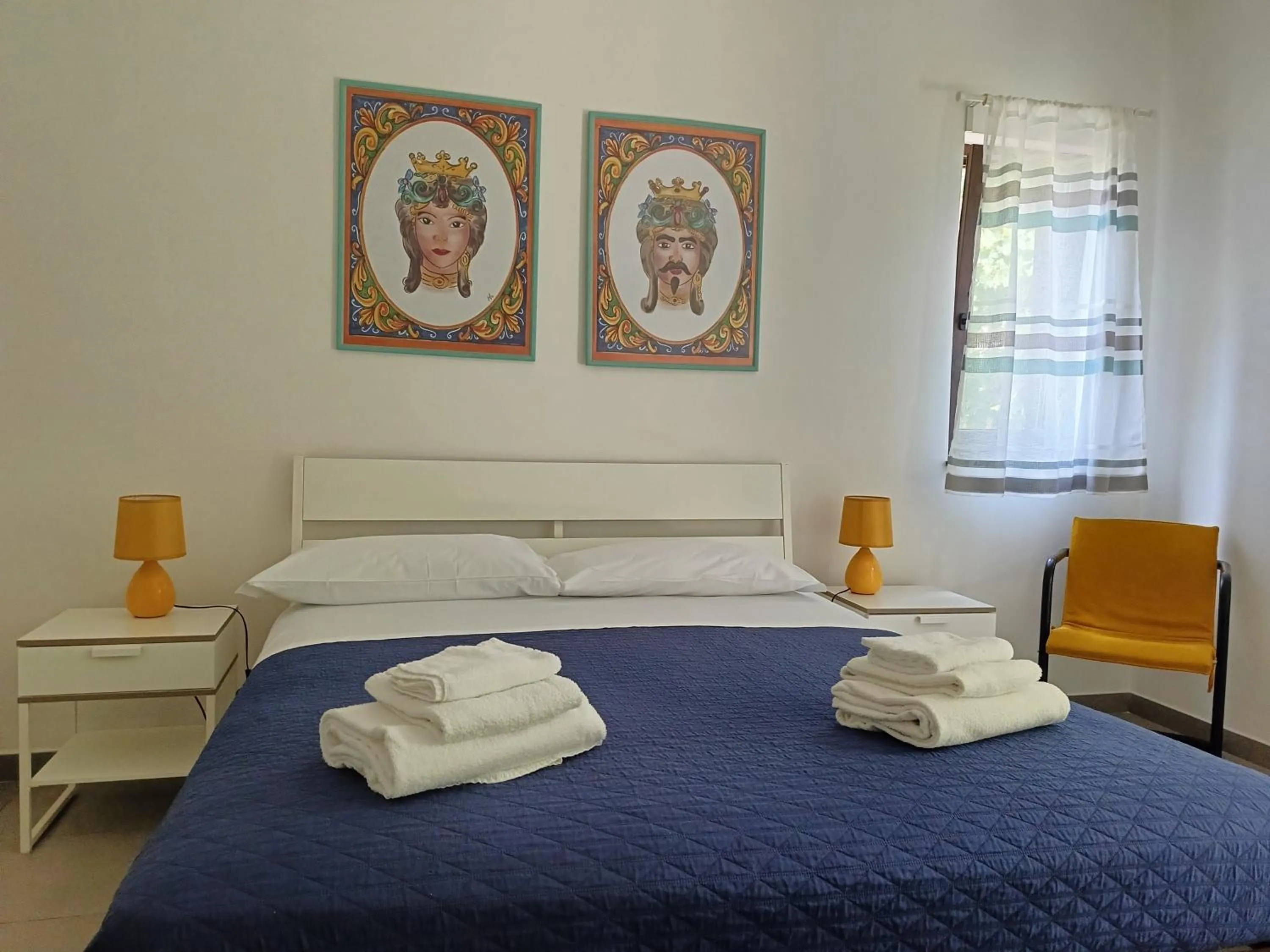 Photo of the whole room in La Casa A Mare B&B