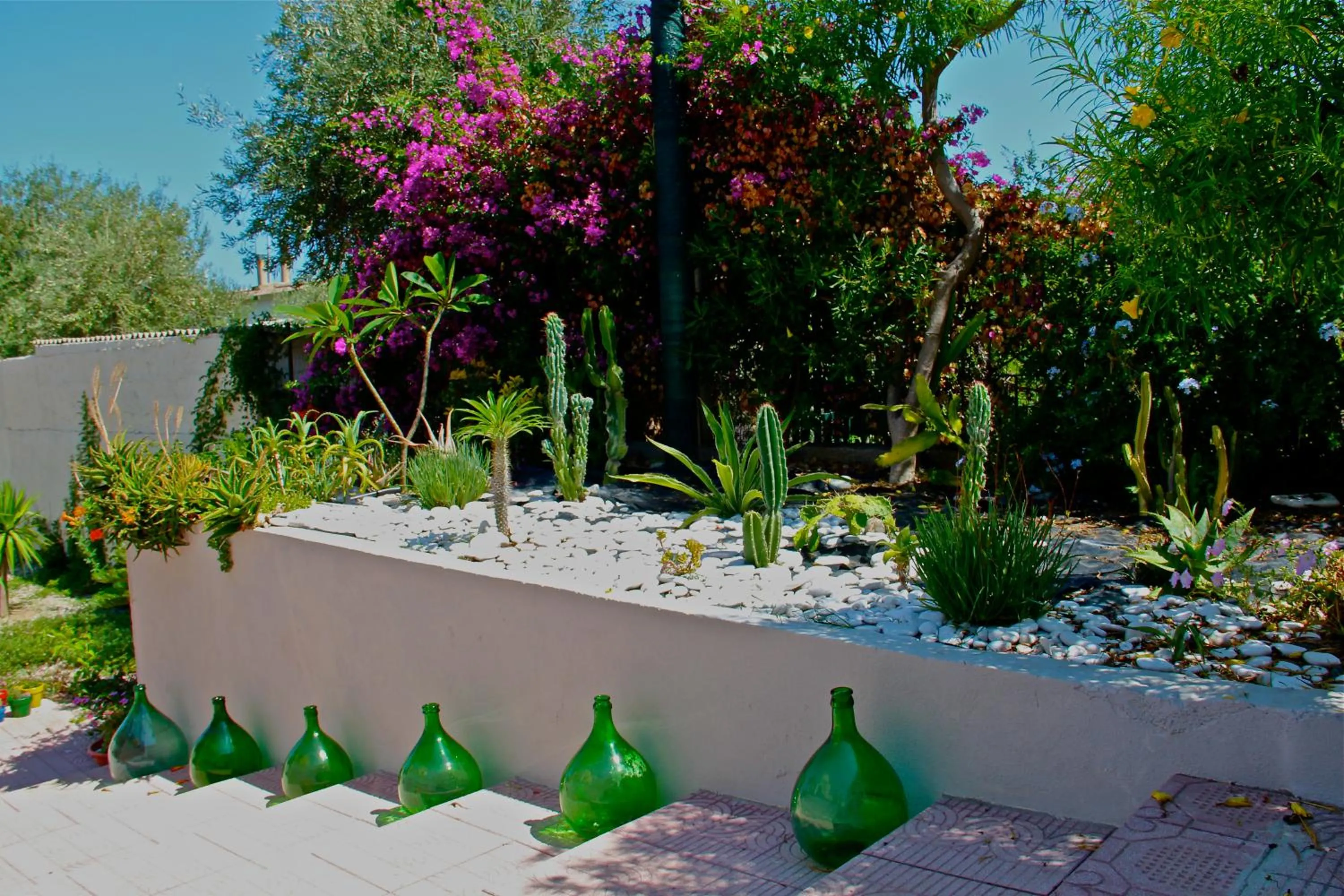 Garden in La Casa A Mare B&B