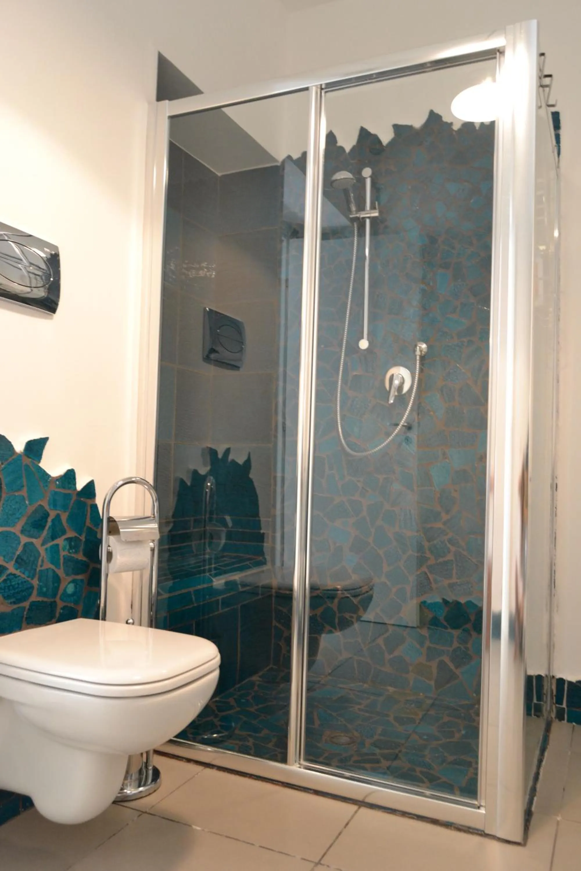 Bathroom in La Casa A Mare B&B