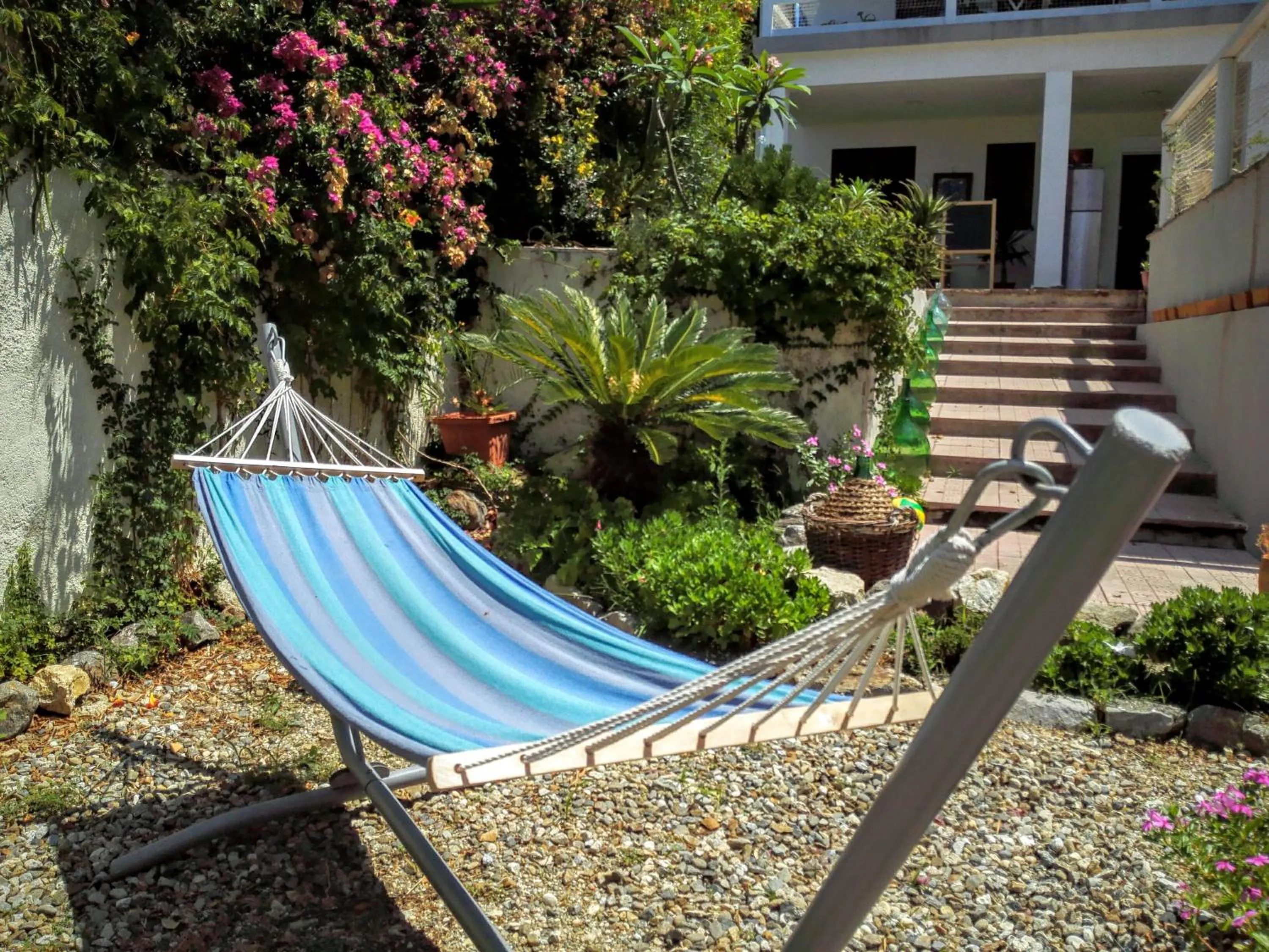 Garden in La Casa A Mare B&B