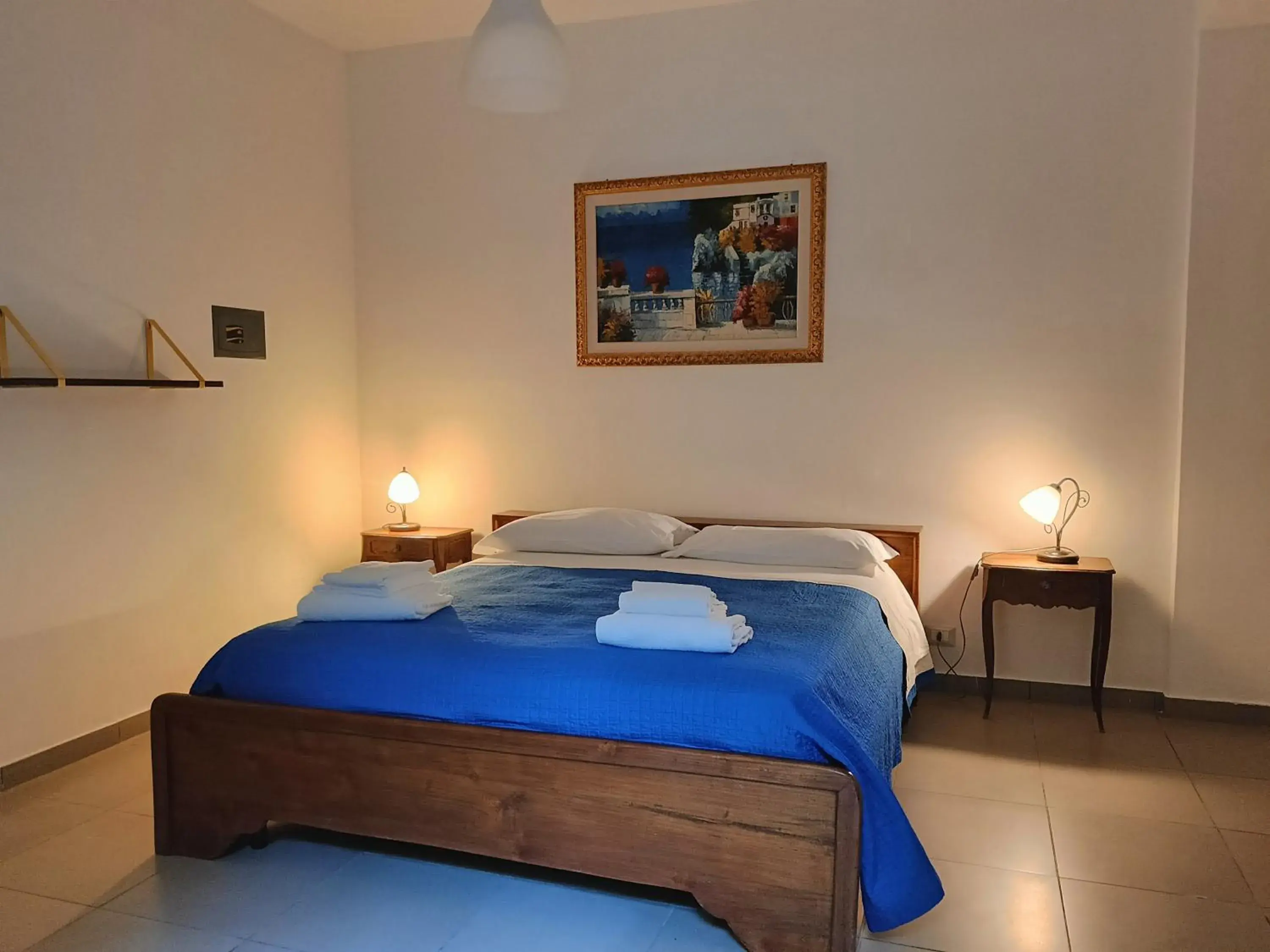 Family Room with Garden View - single occupancy in La Casa A Mare B&B Family Room with Garden View - single occupancy in La Casa A Mare B&B