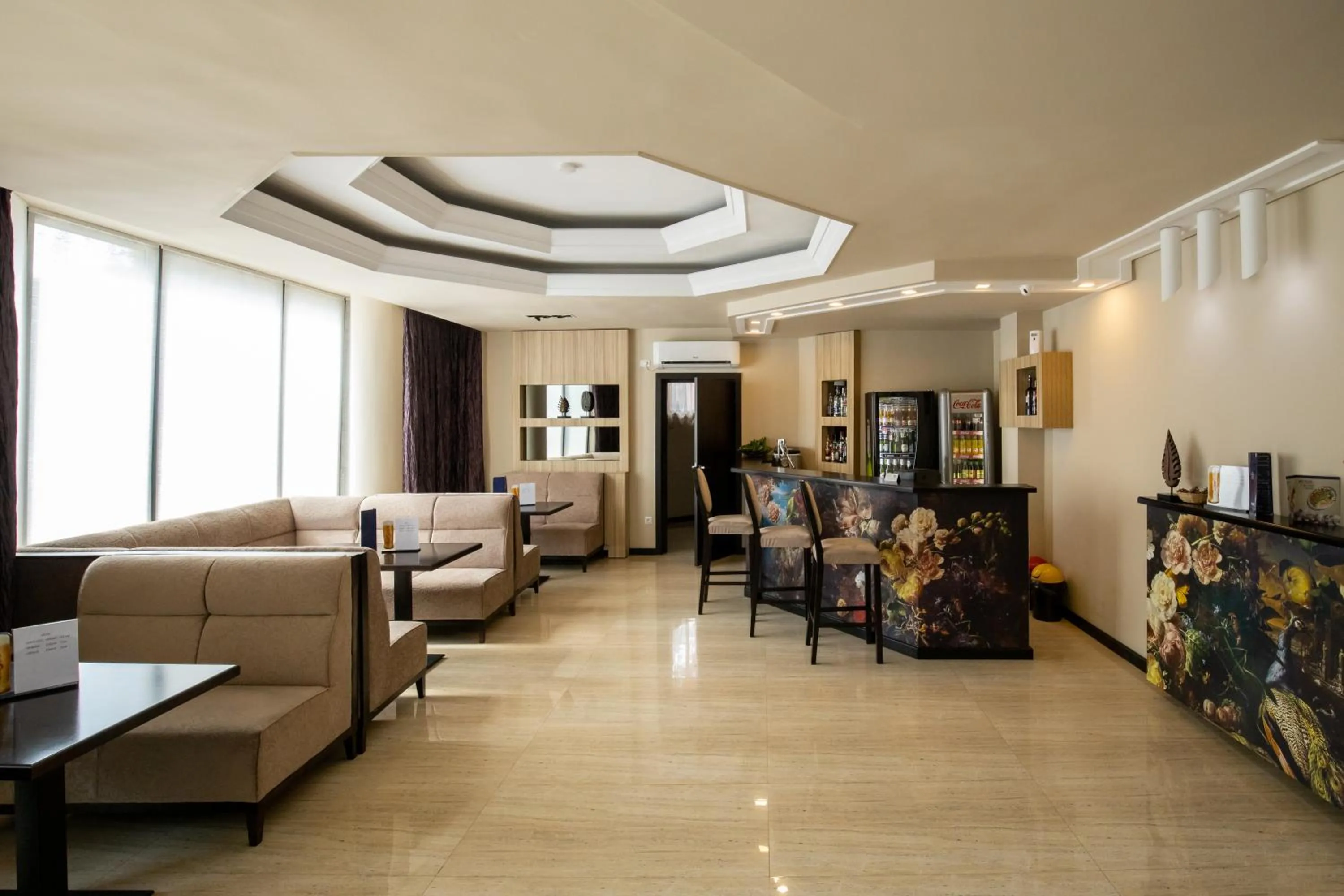 Hotel Alex