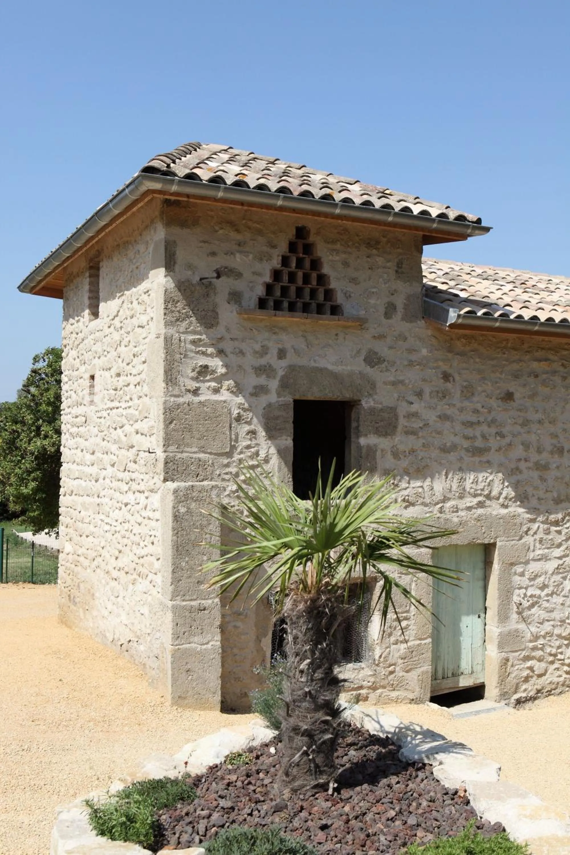 Property building in Le Moulin de Beaunette