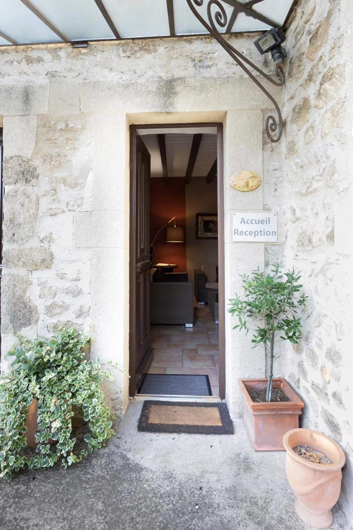 Facade/entrance in Le Moulin de Beaunette
