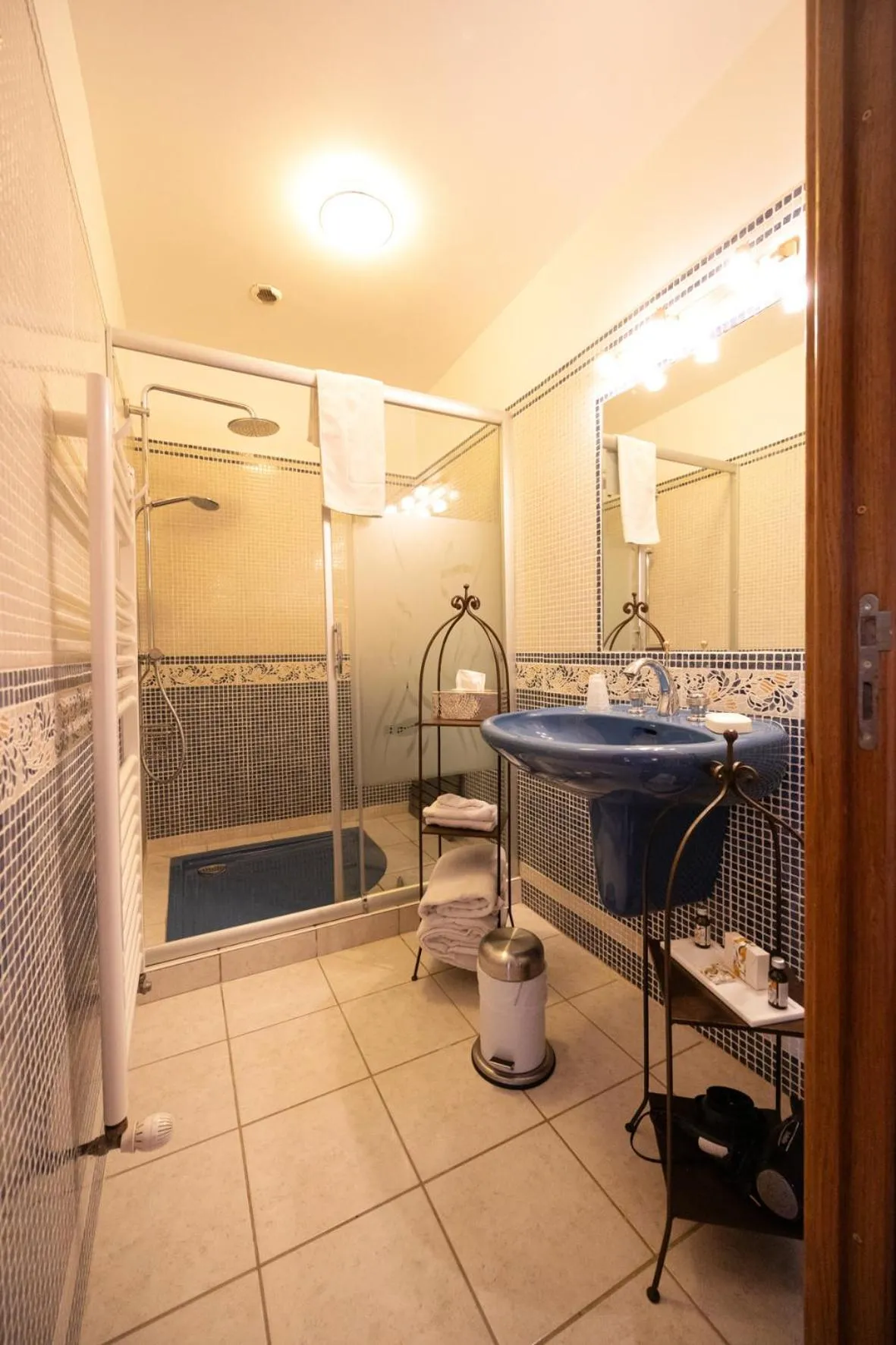Bathroom in Le Moulin de Beaunette