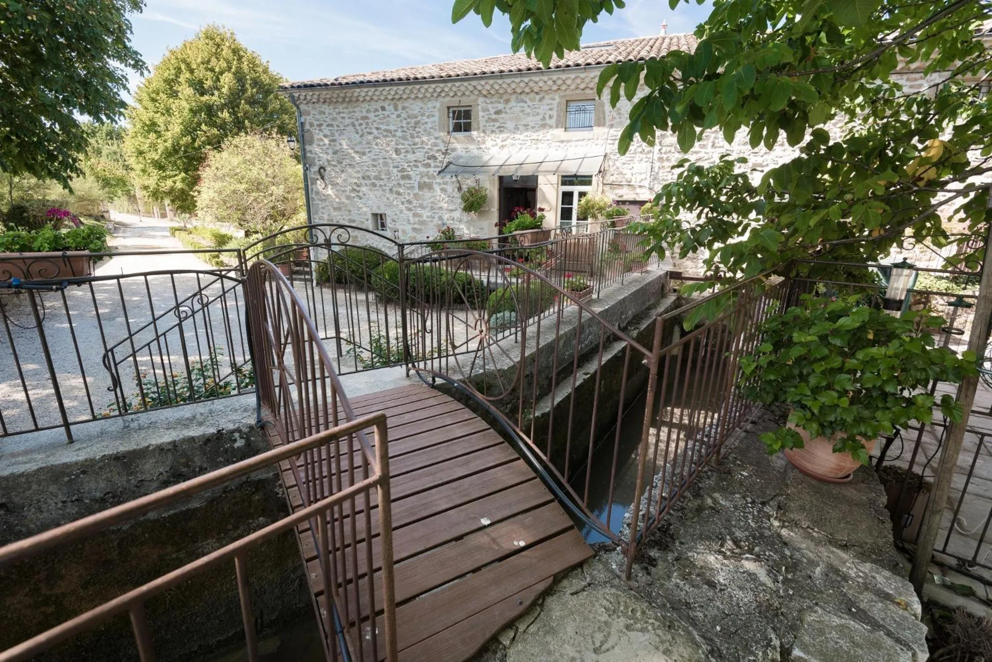 Property building in Le Moulin de Beaunette
