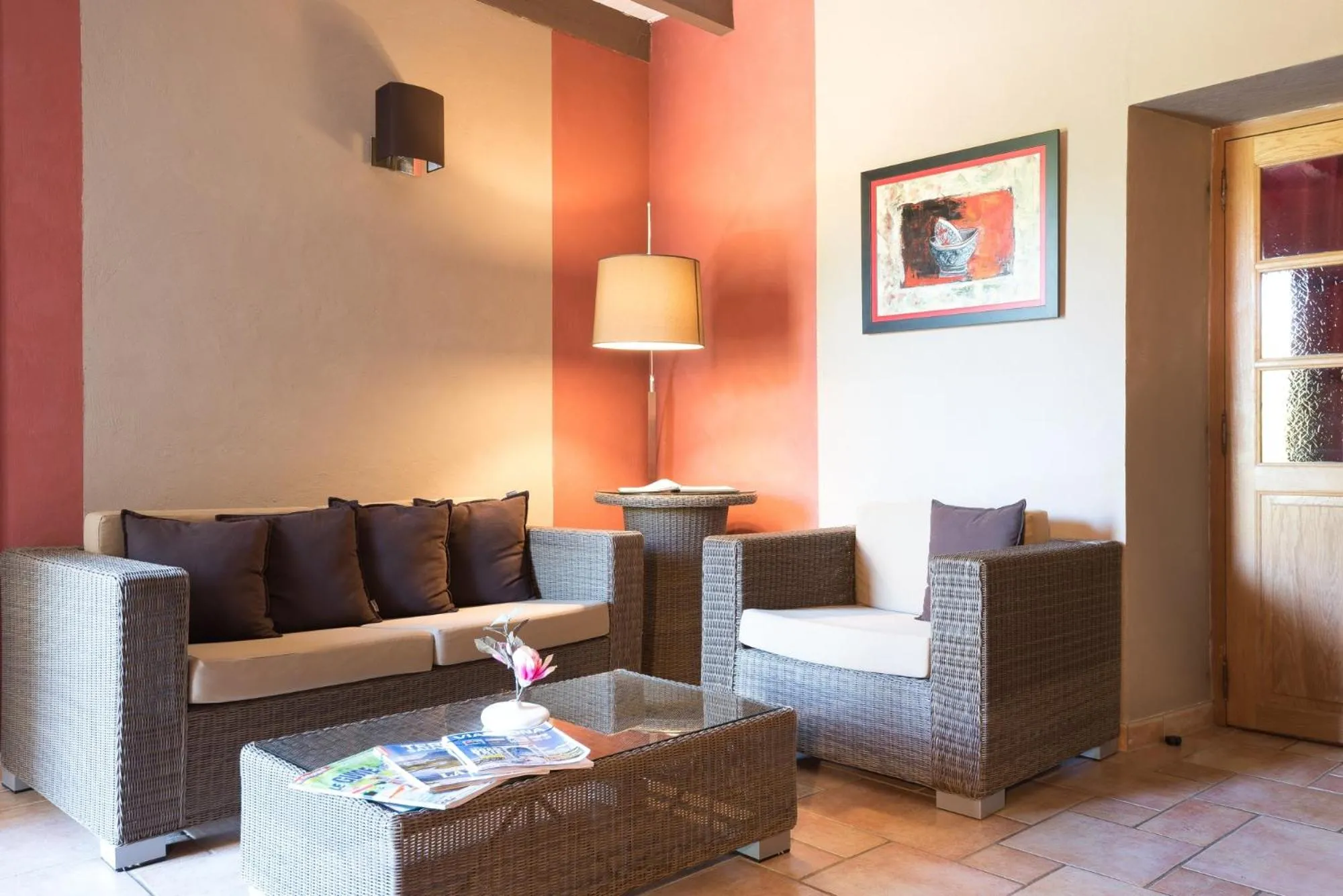 Communal lounge/ TV room in Le Moulin de Beaunette