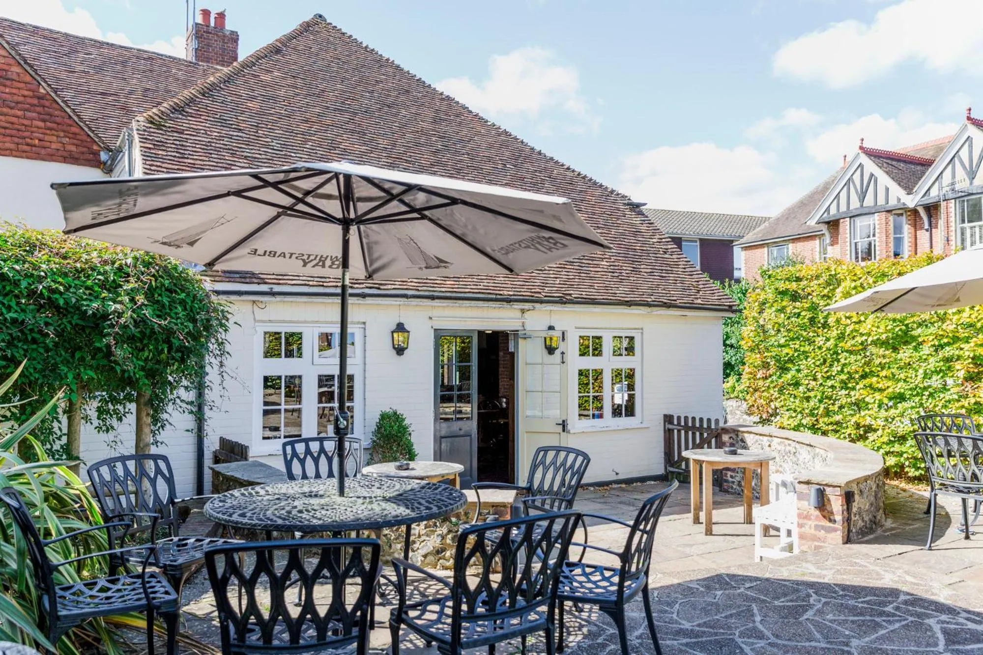 Dining area in New Flying Horse Inn