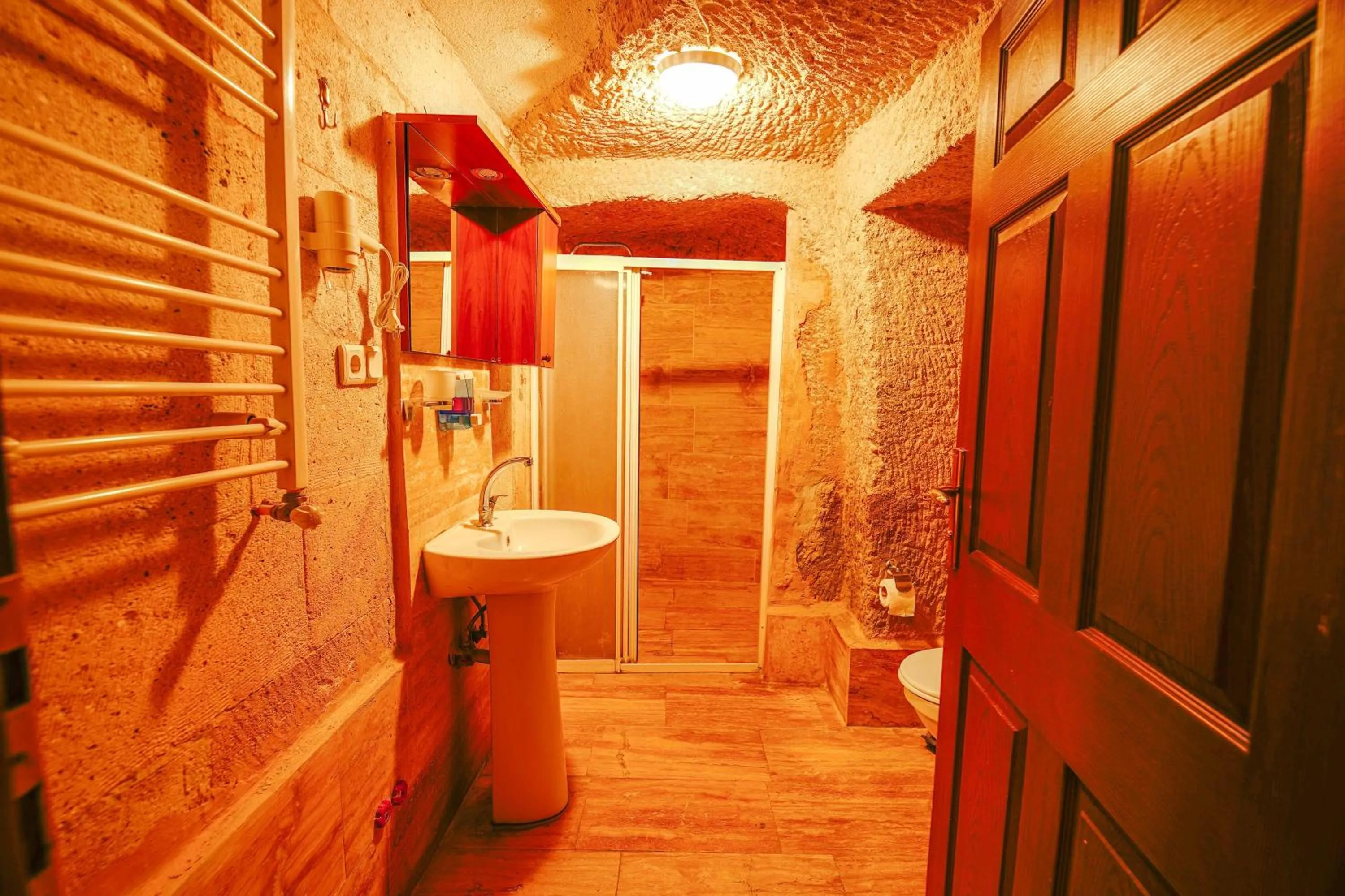 Shower in Alaca Cave Cappadocia