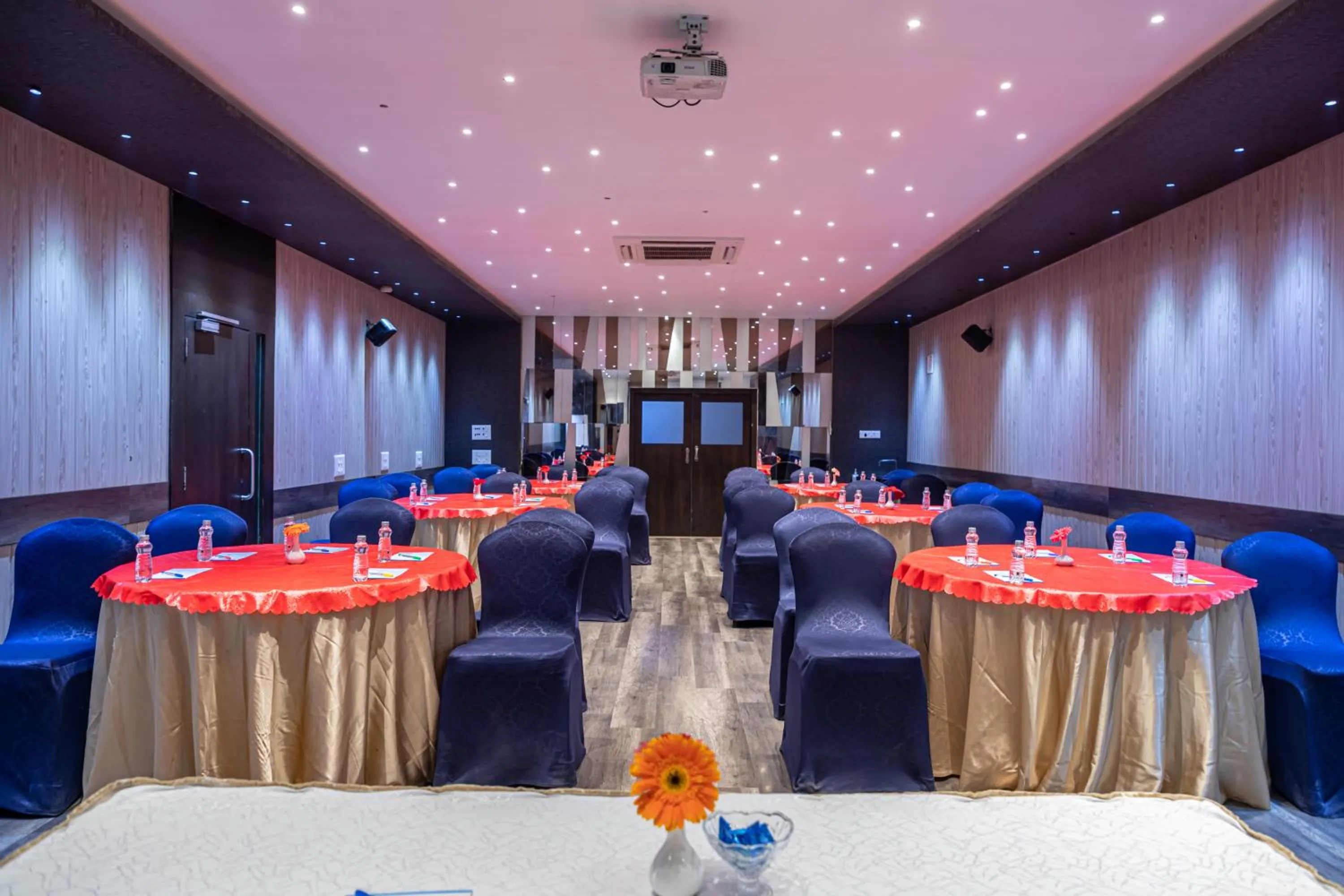 Meeting/conference room in Hotel Rama Heritage