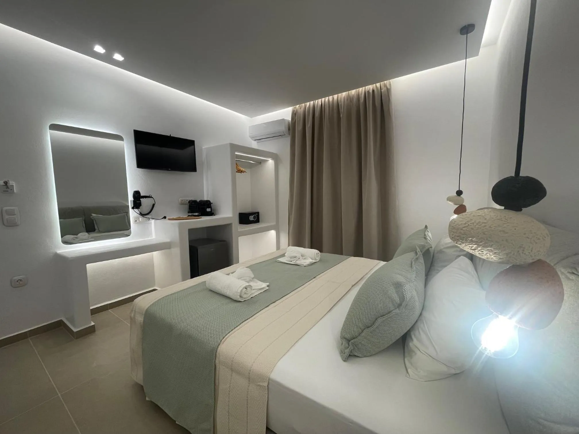 Bed in Theofanis Studios