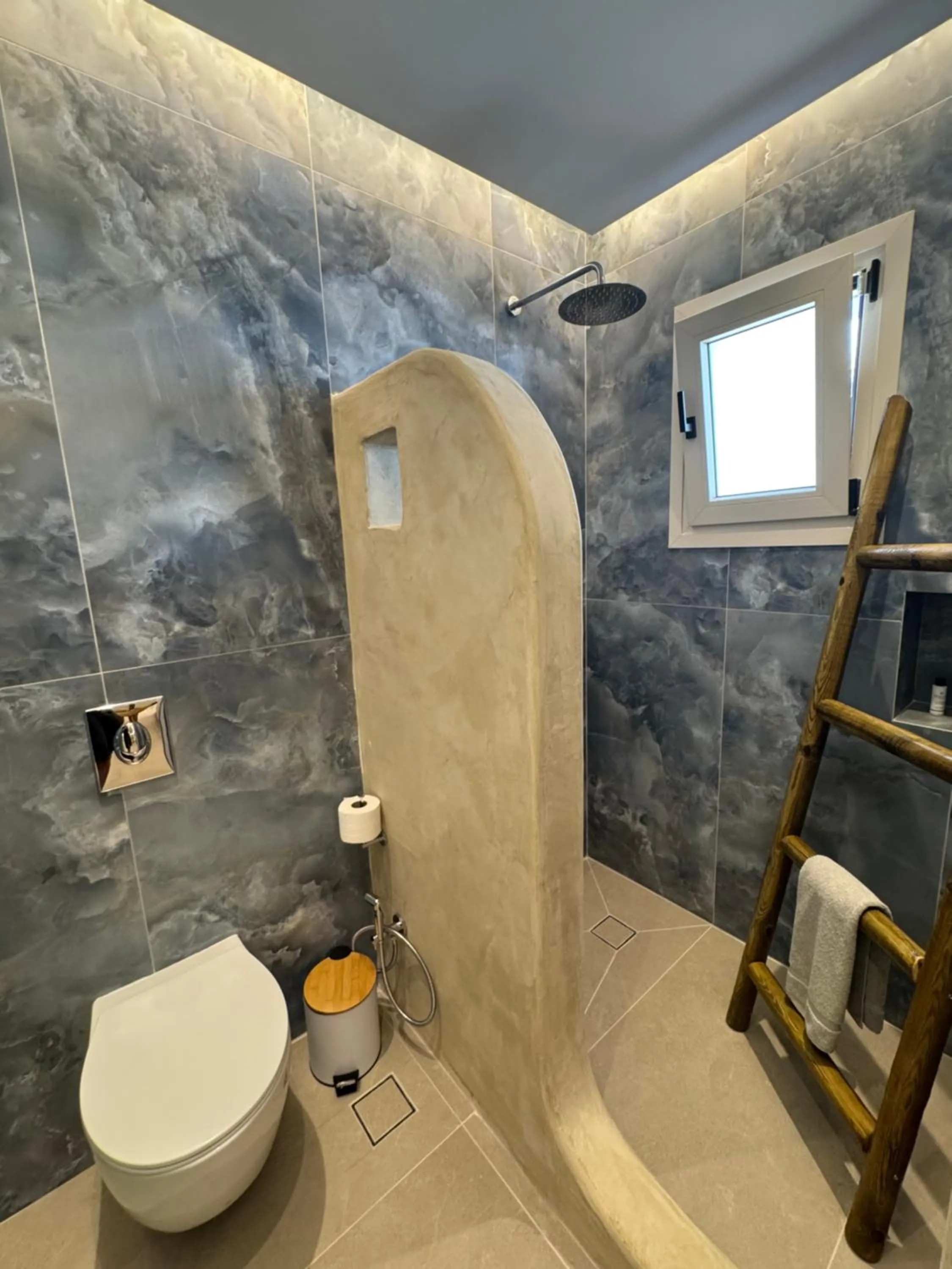 Shower in Theofanis Studios