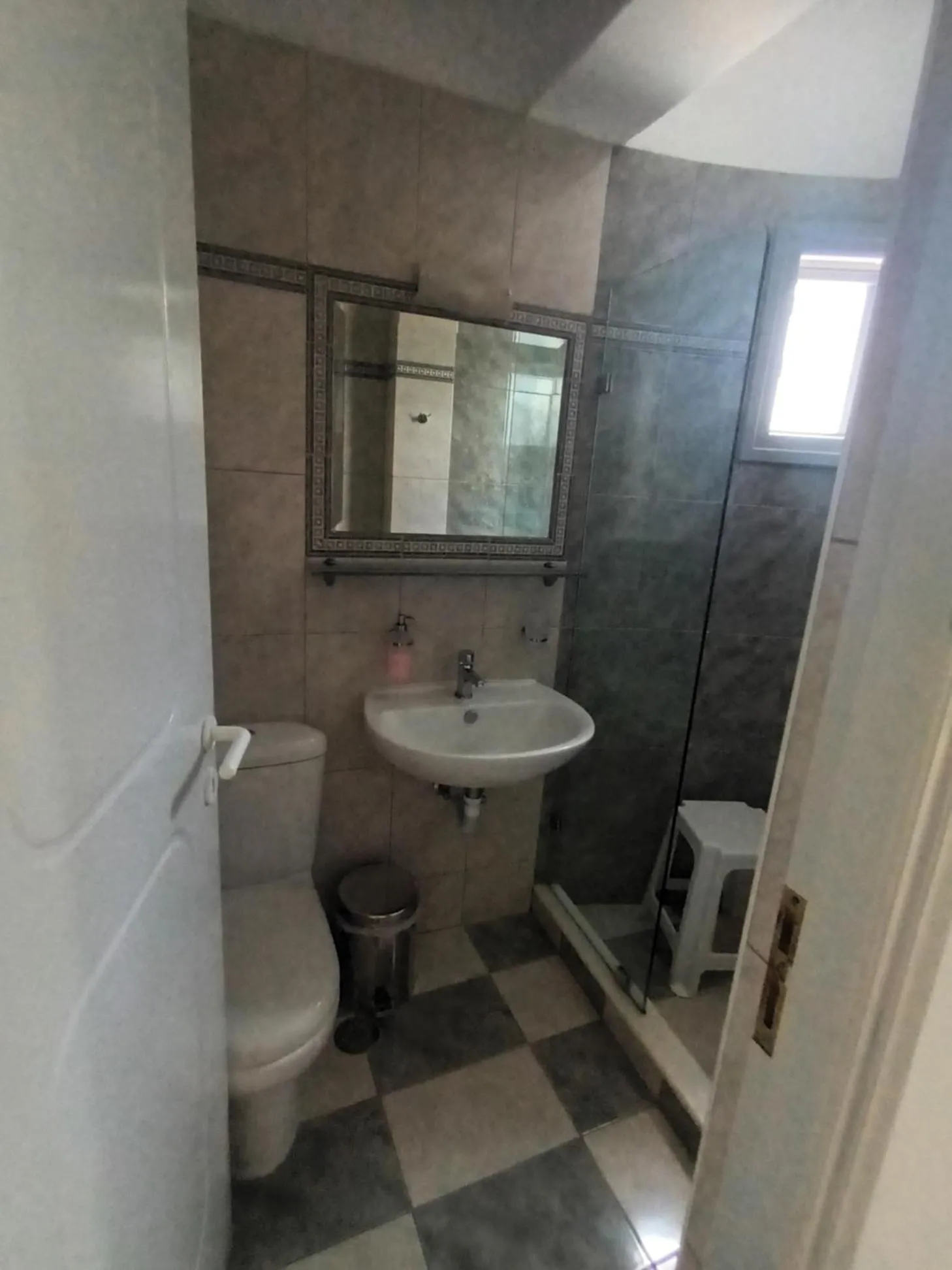 Toilet in Theofanis Studios