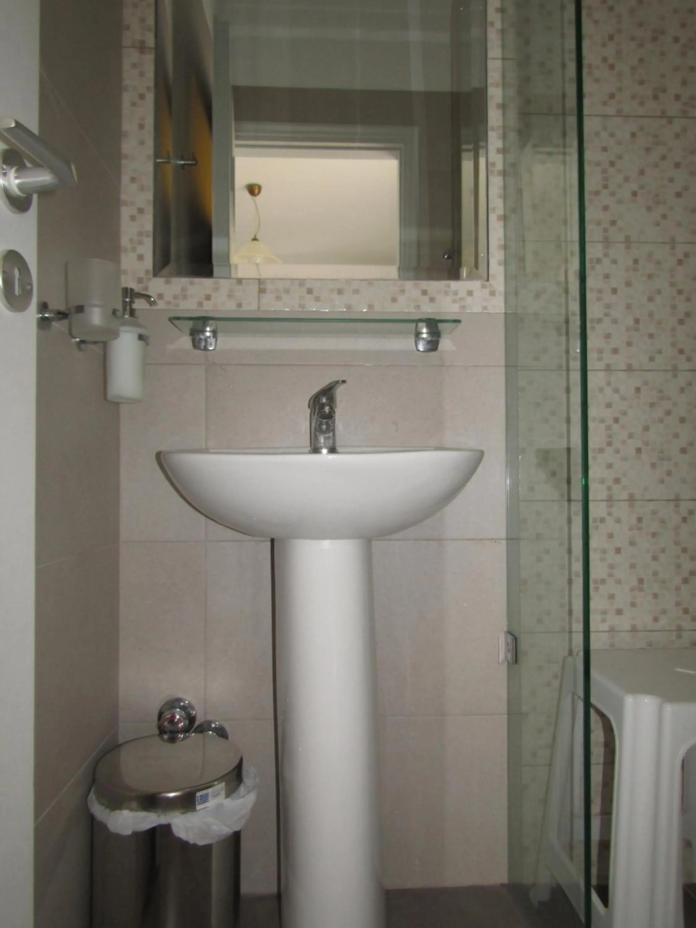 Toilet in Theofanis Studios