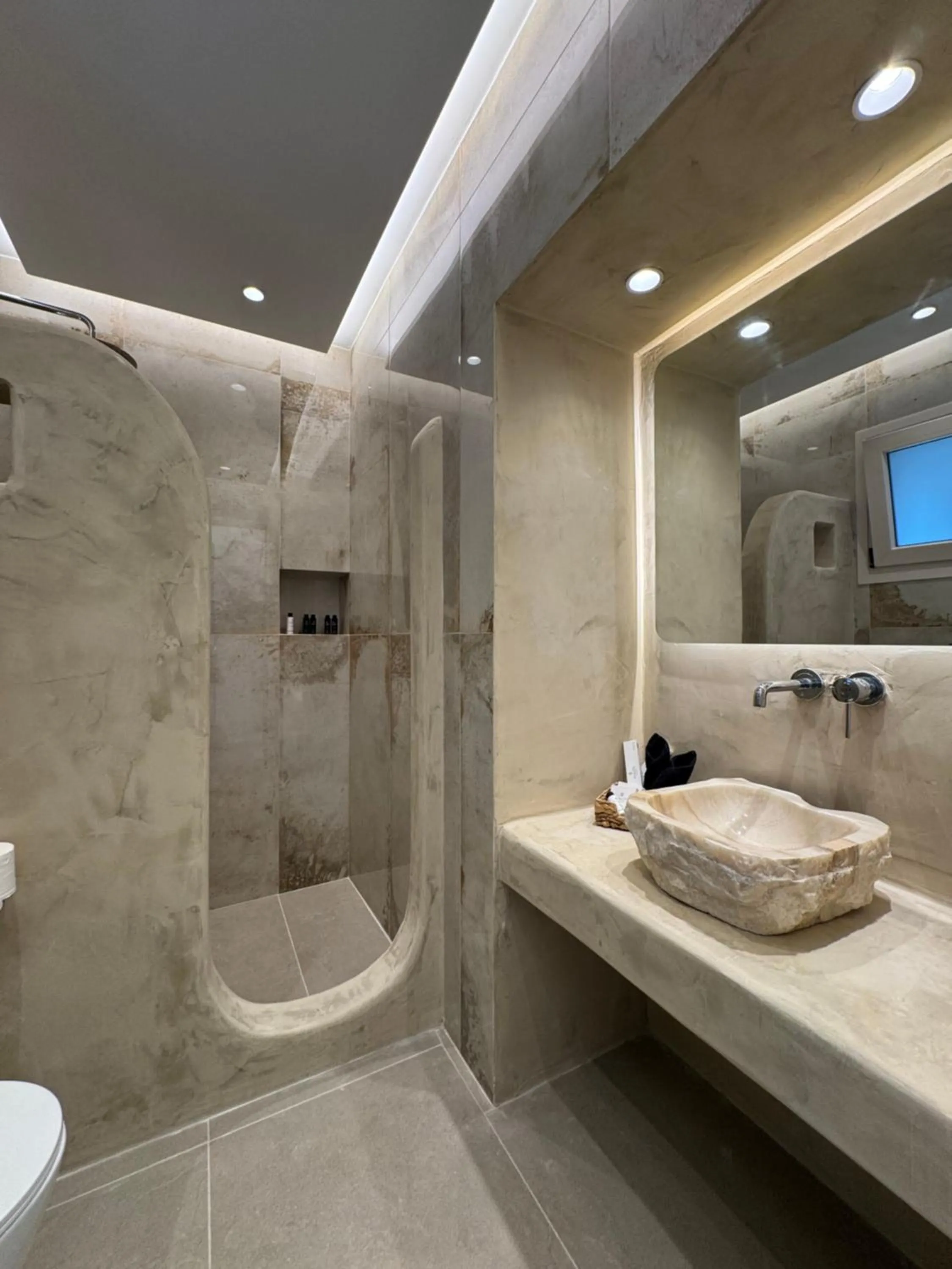 Shower in Theofanis Studios
