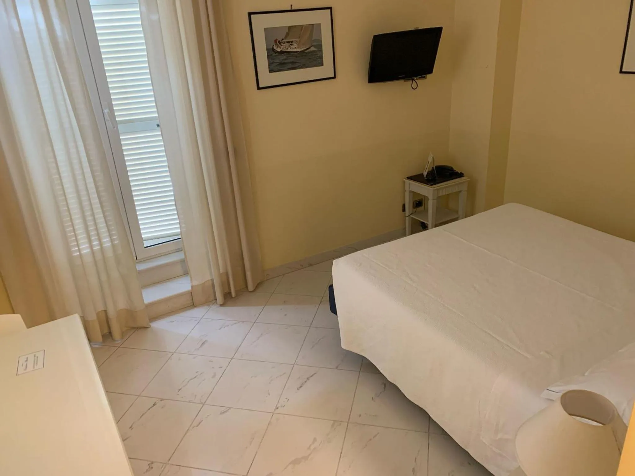 Bed in Residence Atlantic