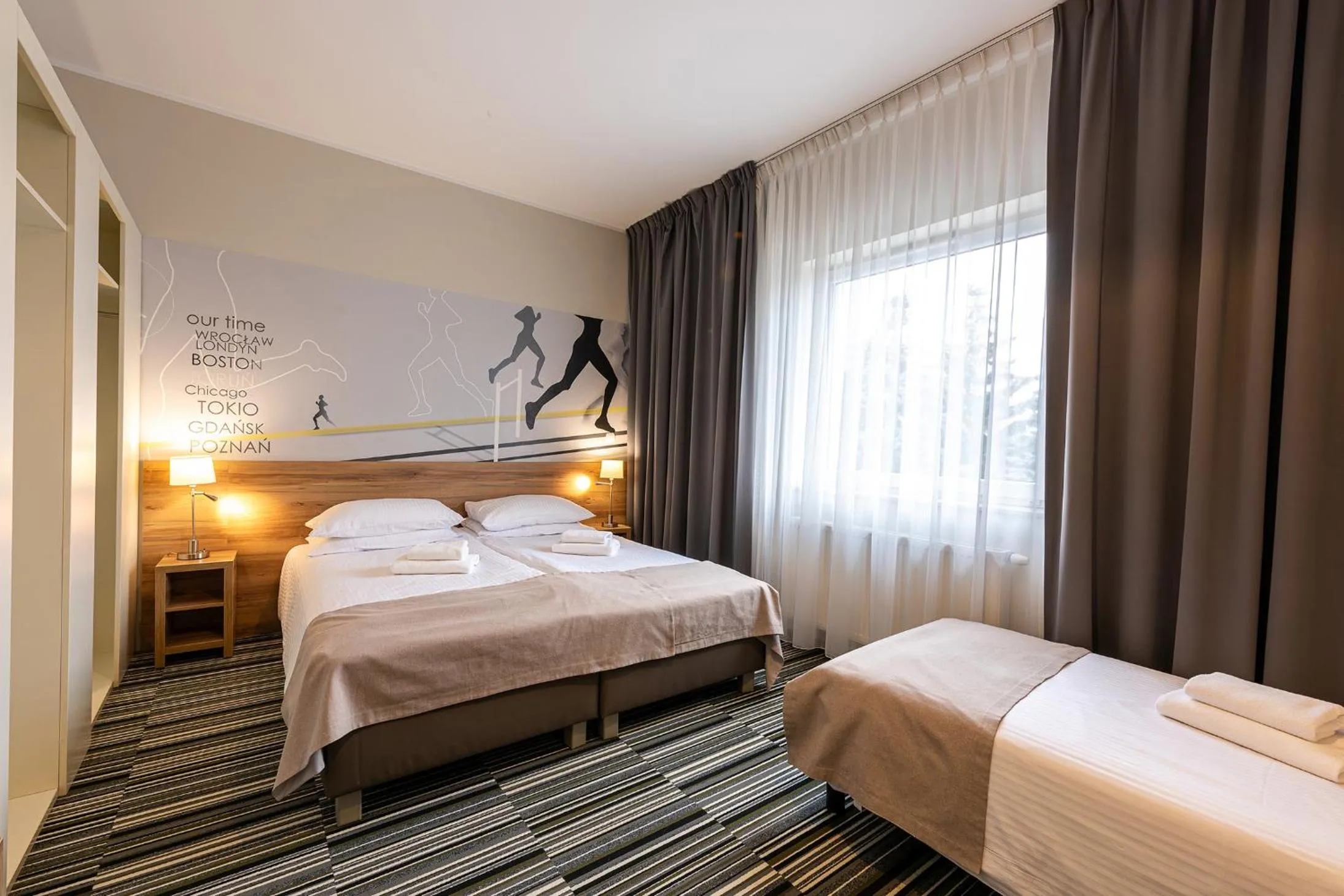 Bed in Hotel Maraton