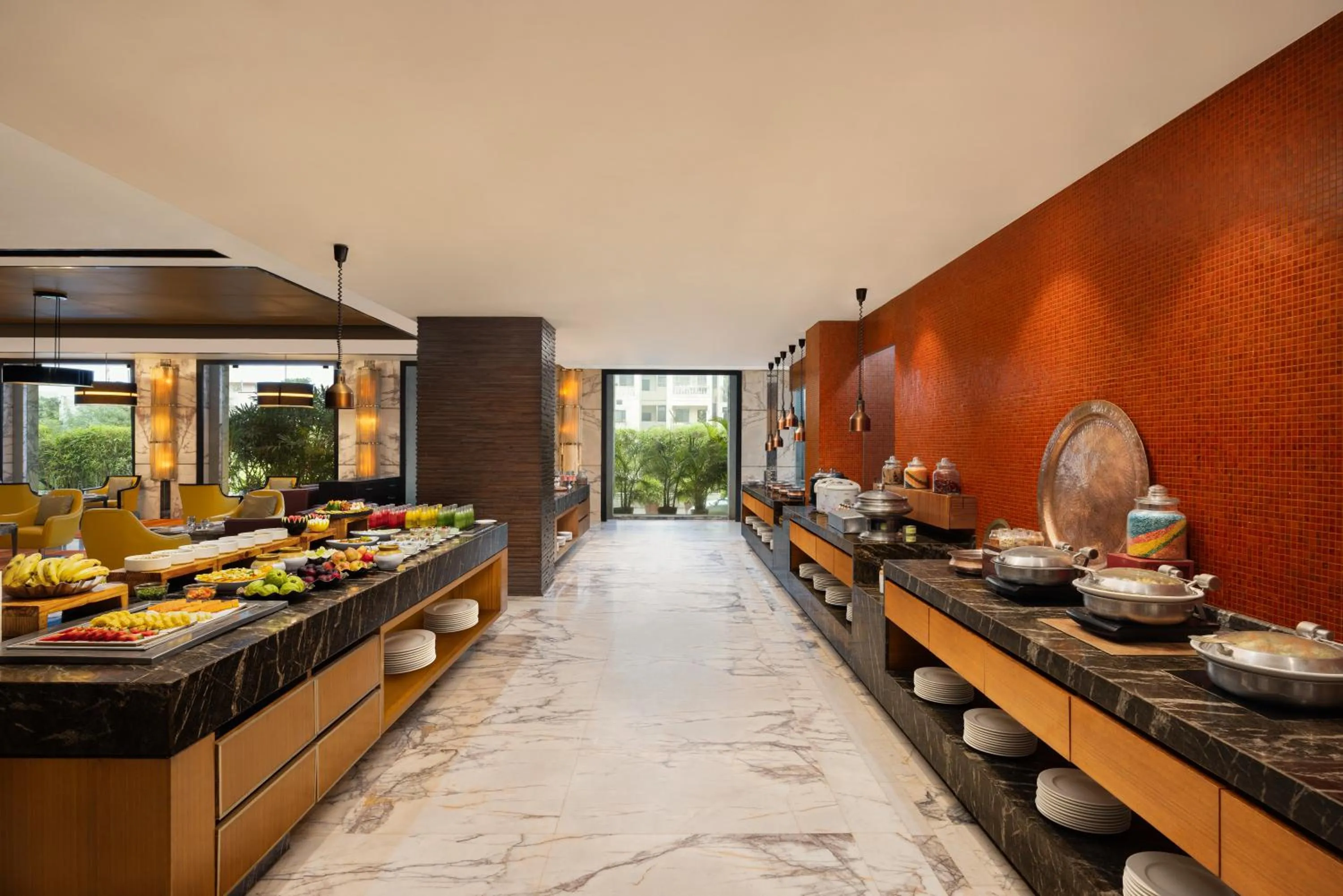 Food and drinks in Courtyard by Marriott Bilaspur