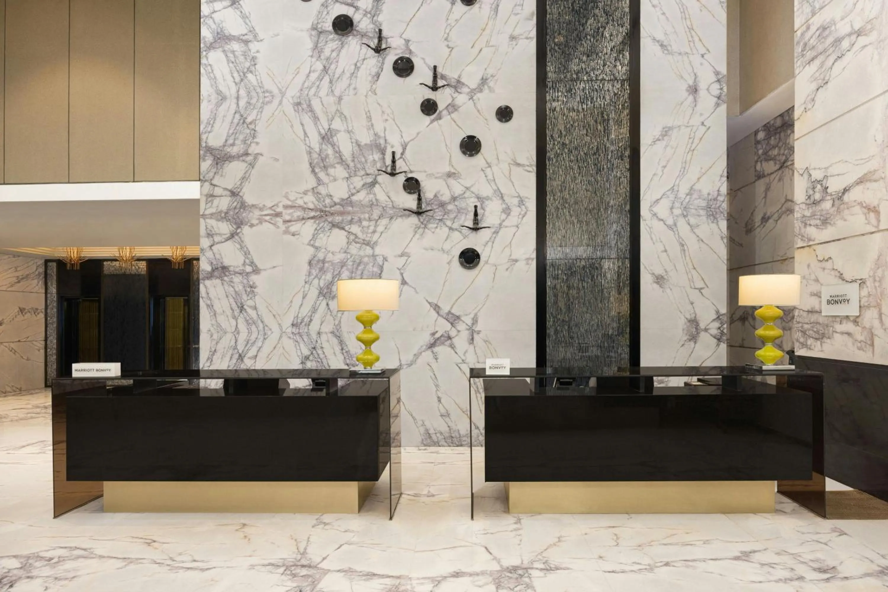 Lobby or reception in Courtyard by Marriott Bilaspur