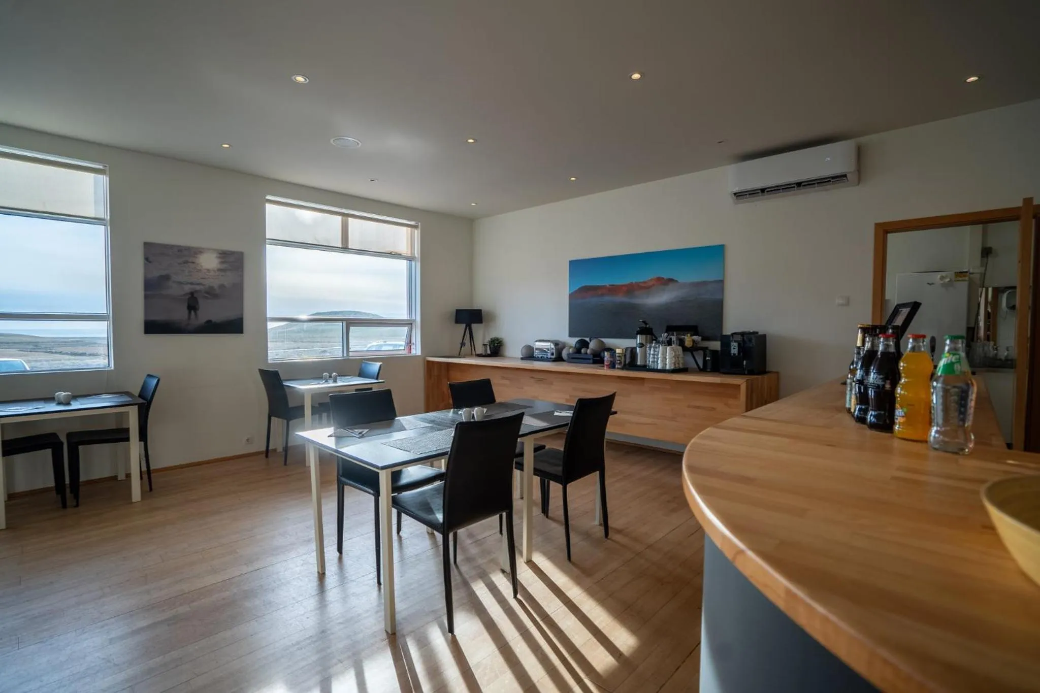 Breakfast in Volcano Hotel