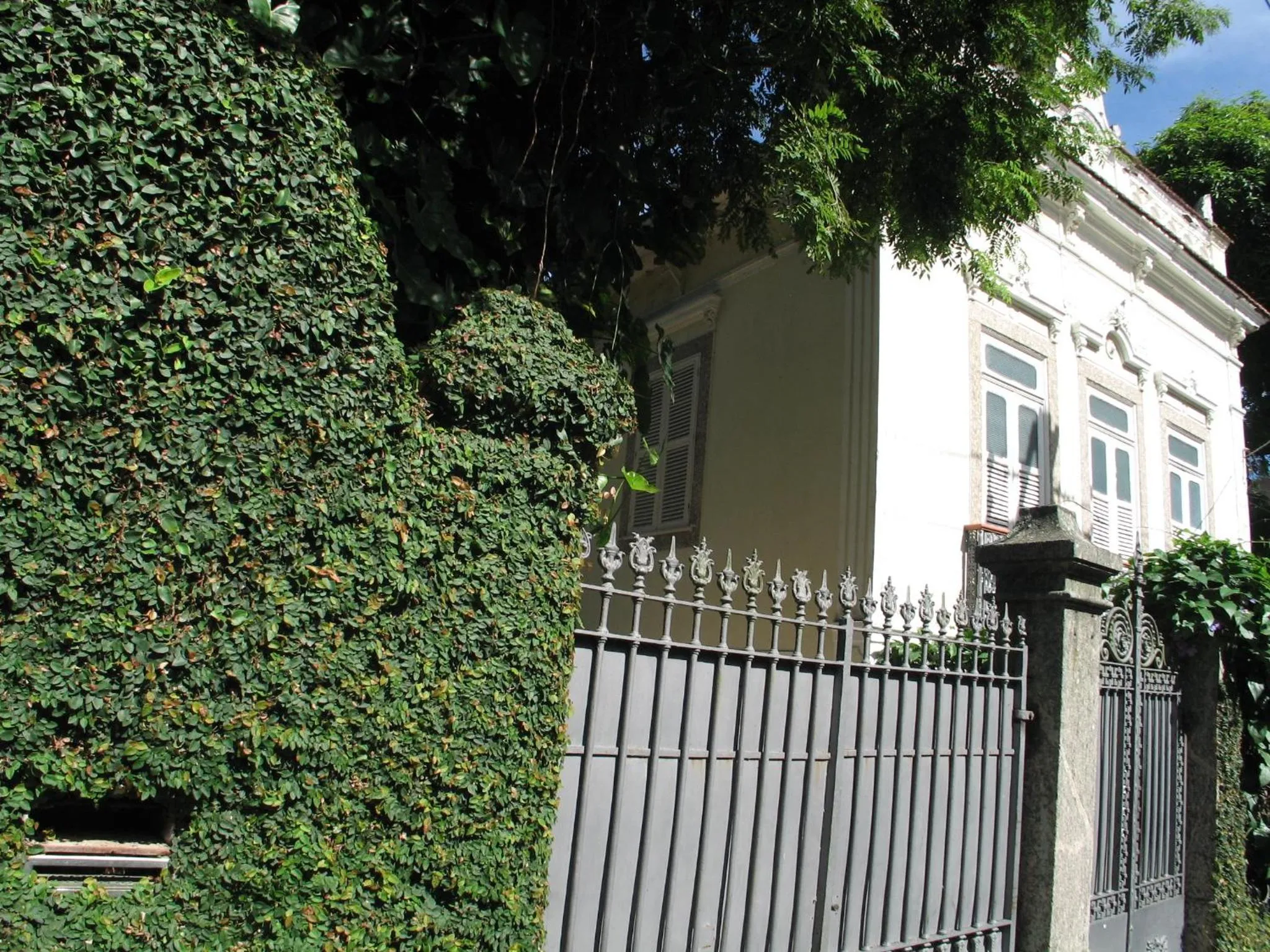 Facade/entrance in Villa Laurinda
