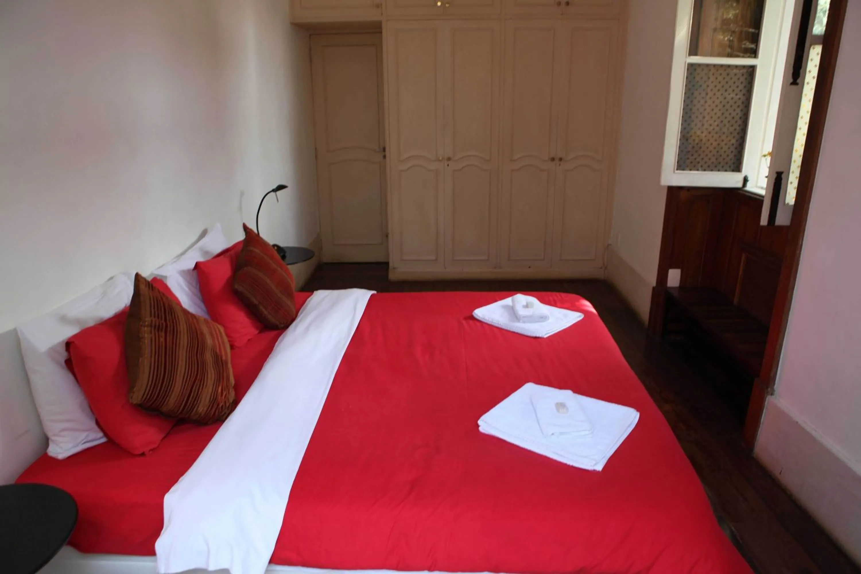 Photo of the whole room, Bed in Villa Laurinda