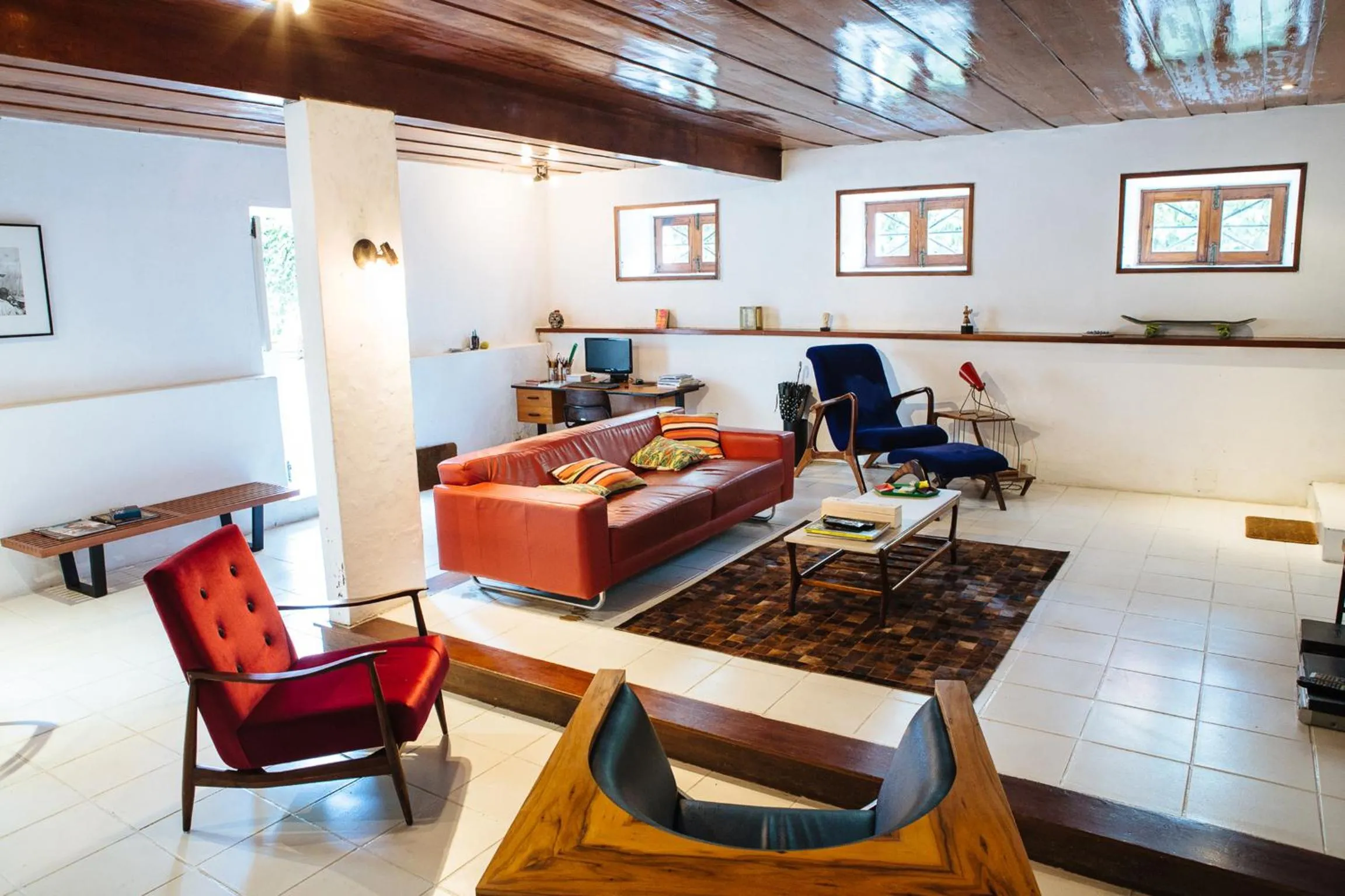 Communal lounge/ TV room in Villa Laurinda