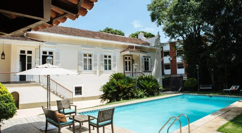 Property building in Villa Laurinda