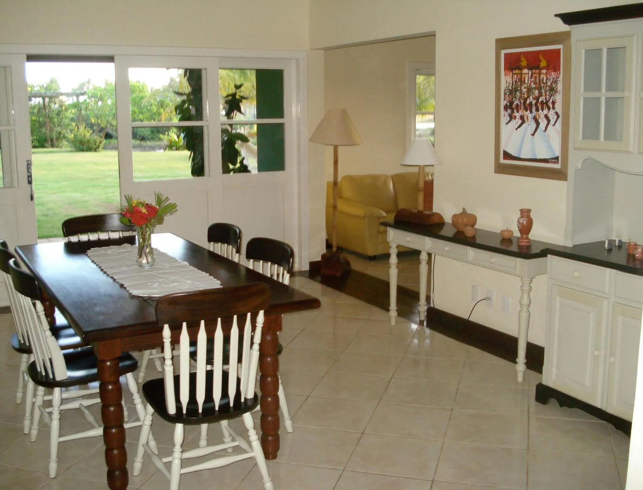 Communal lounge/ TV room in Grimms Pousada de Contos