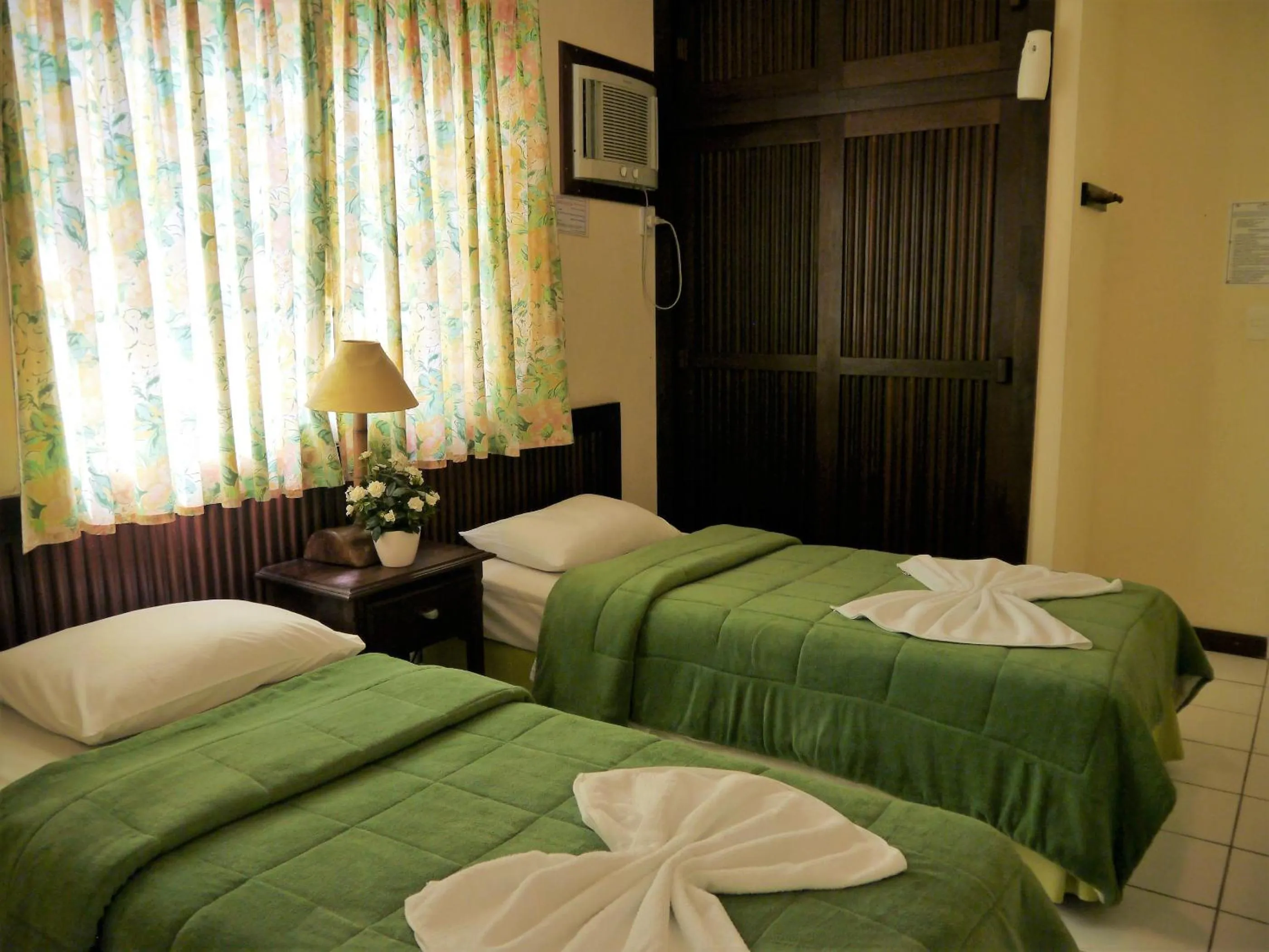 Bedroom, Bed in Grimms Pousada de Contos