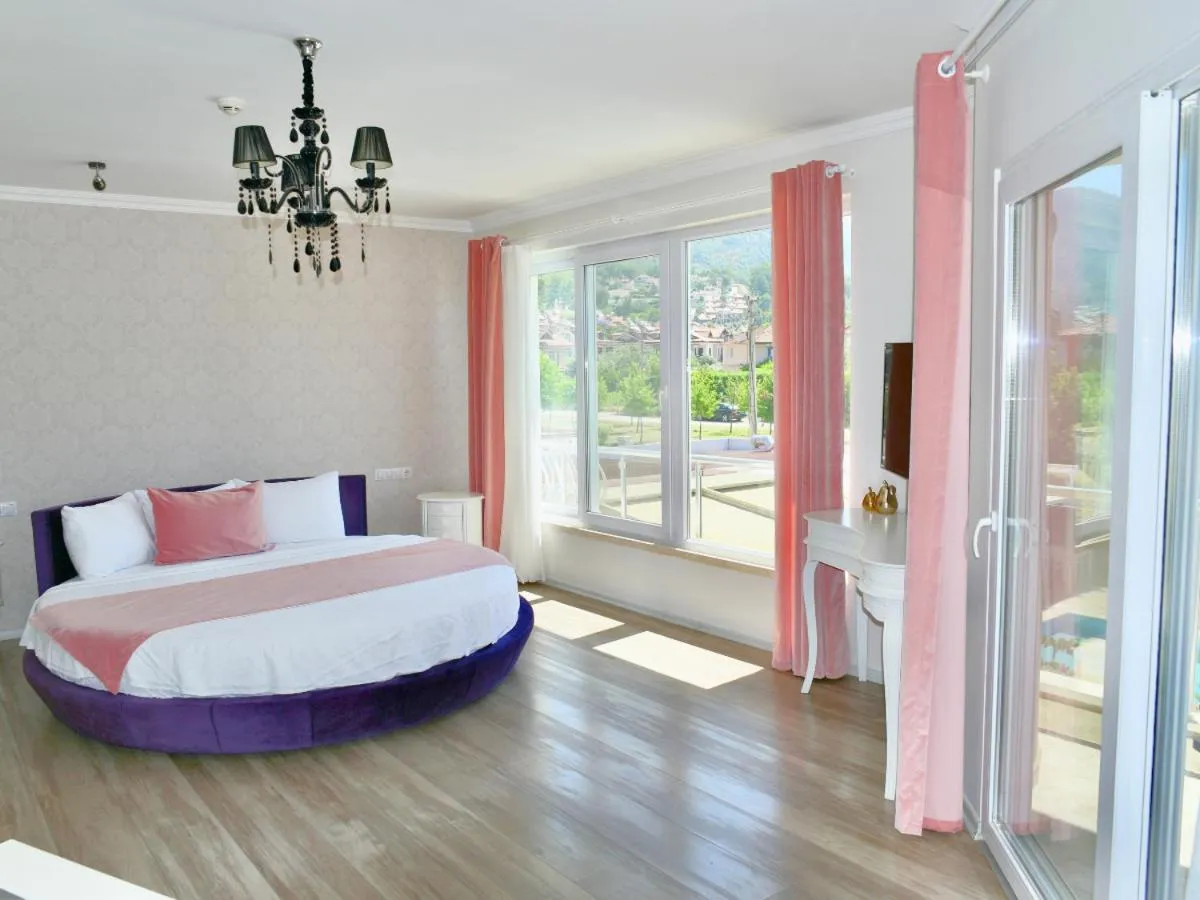 Bed in Göcek Naz Hotel