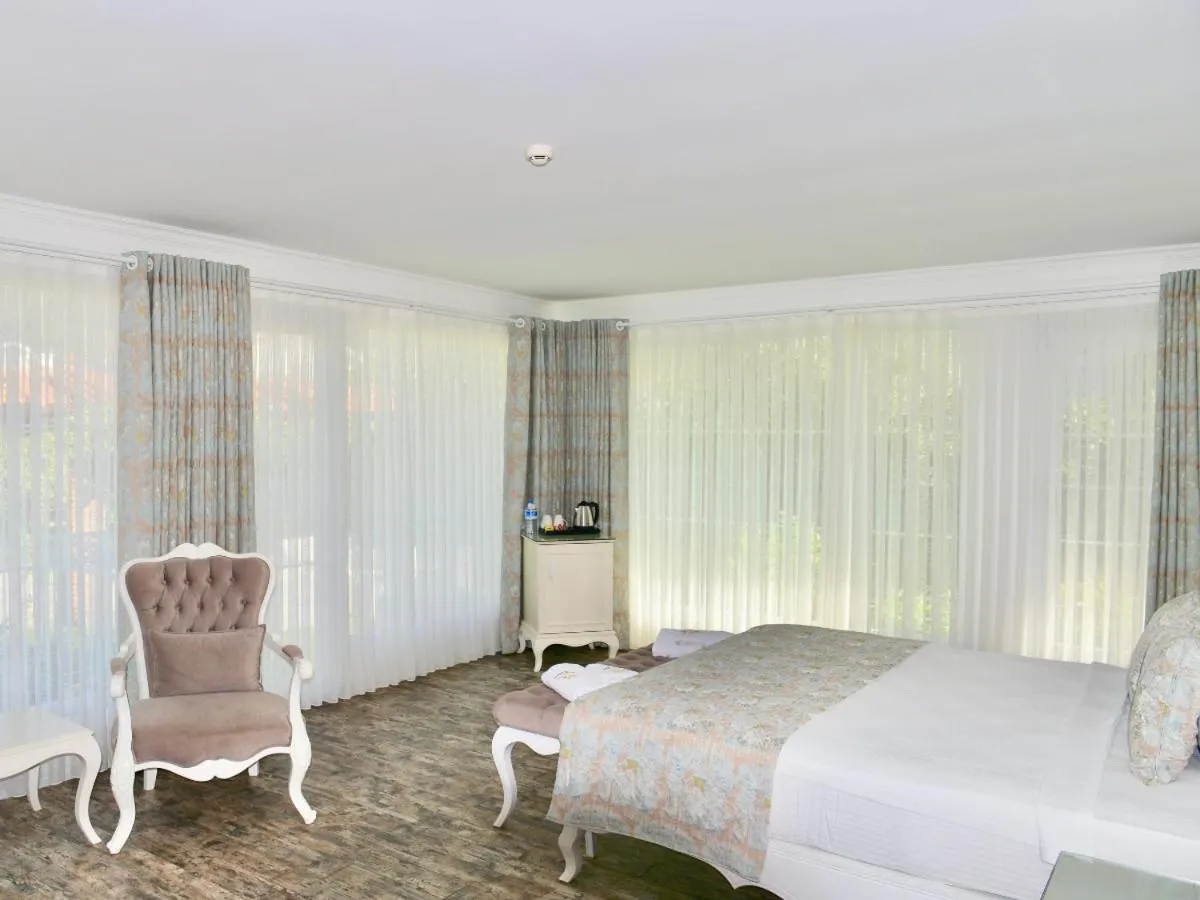 Bed in Göcek Naz Hotel