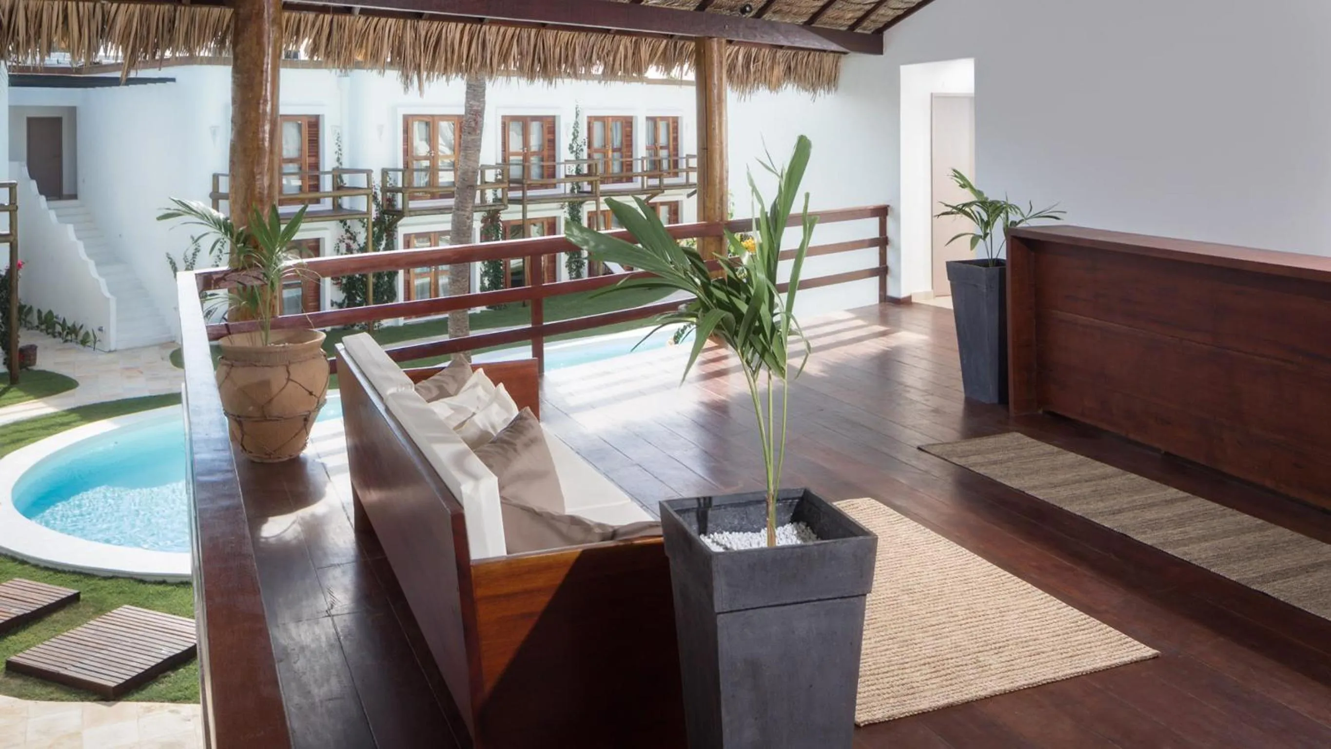 Day in Blue Residence Hotel