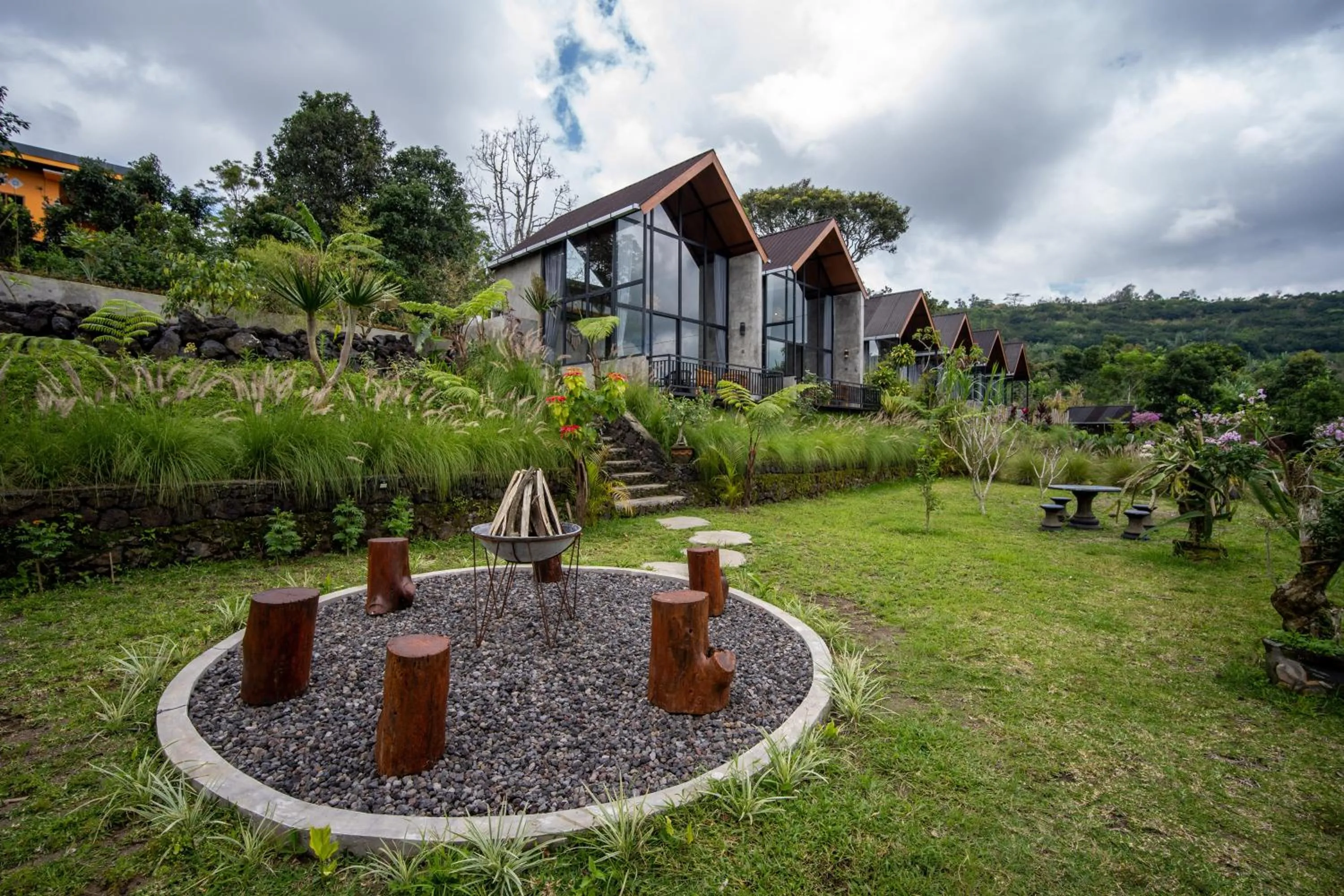 Property building in Mountain Peak Kintamani