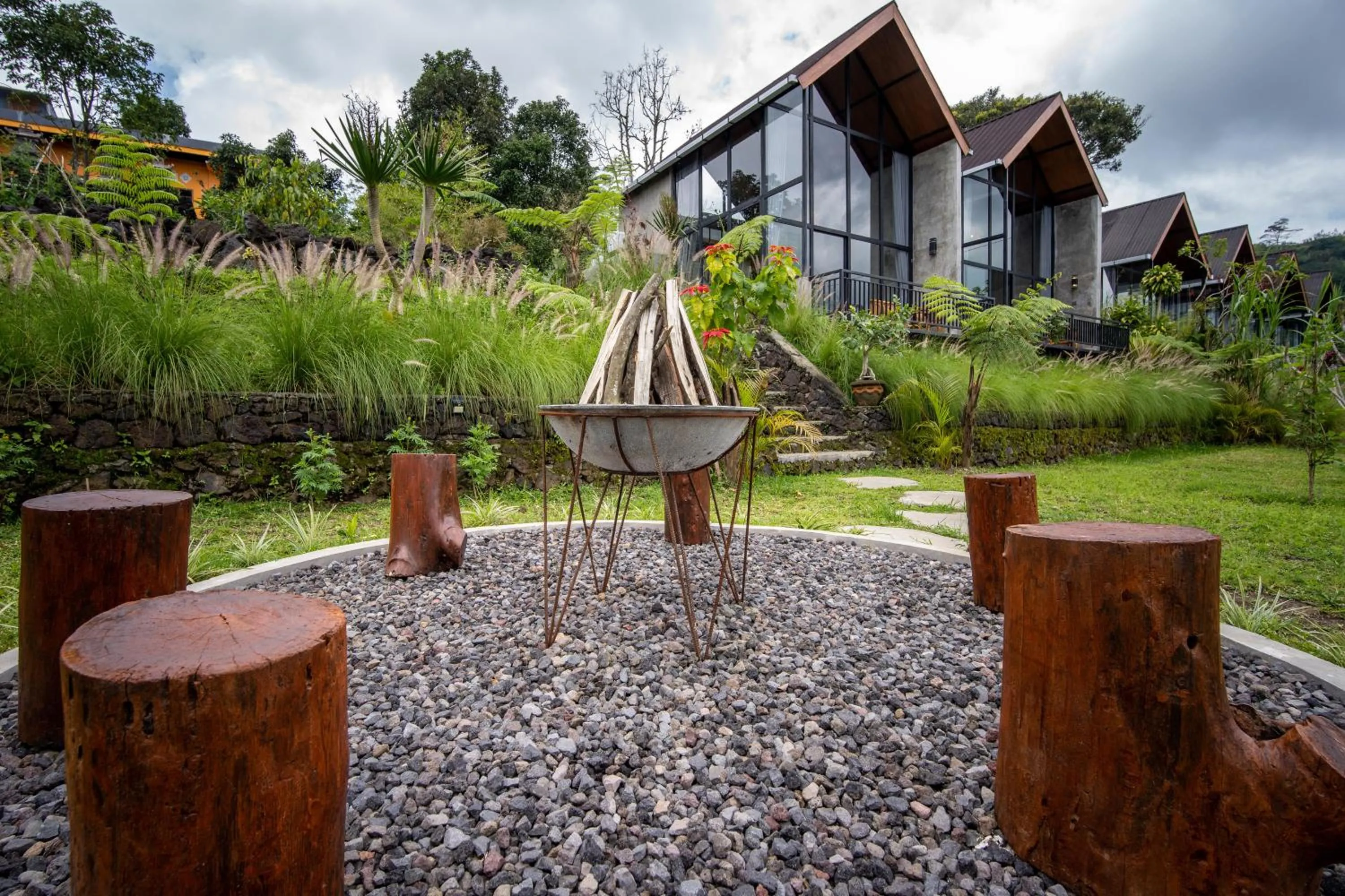 Property building in Mountain Peak Kintamani