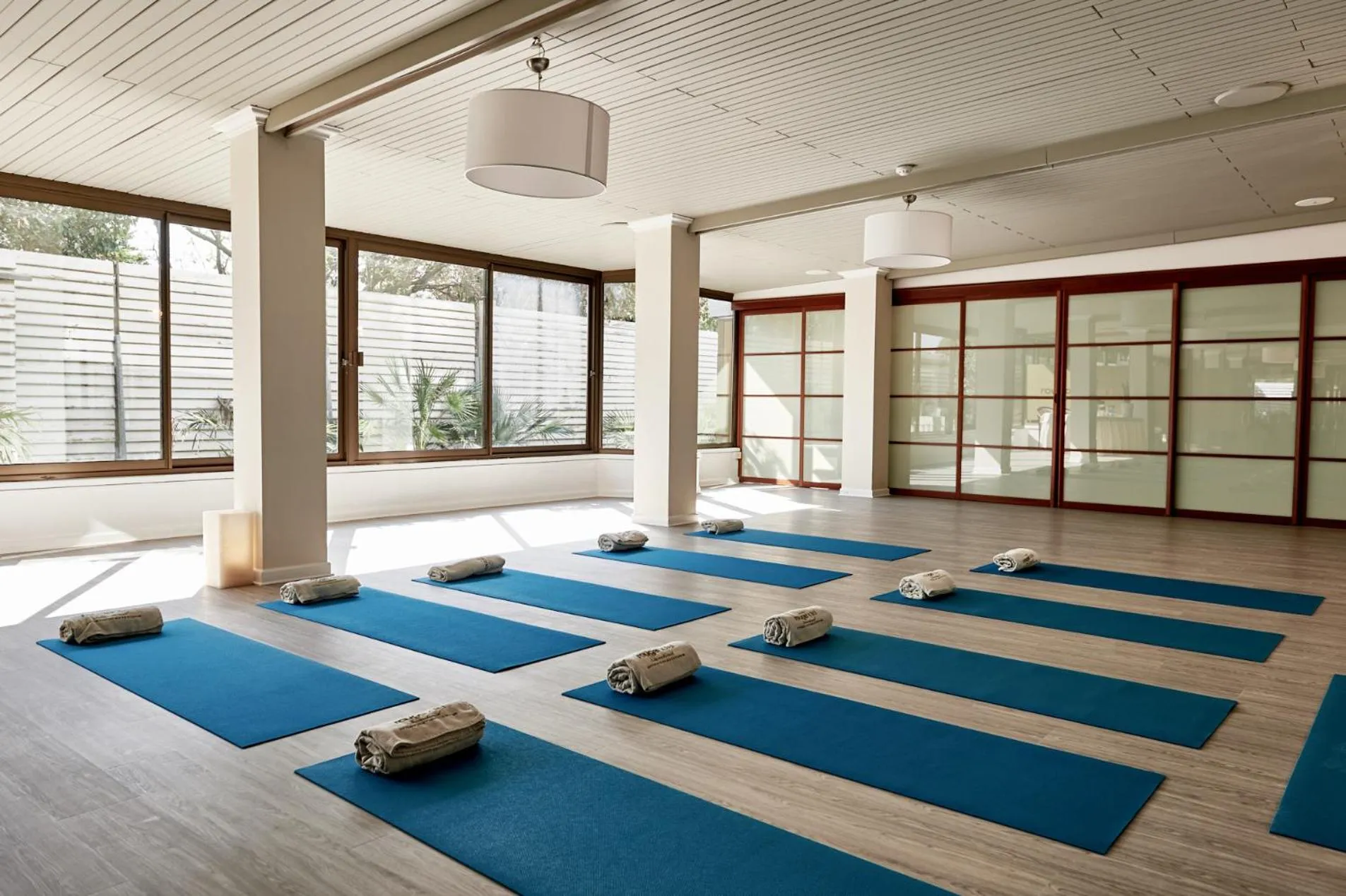 Area and facilities in Rouge Hotel International